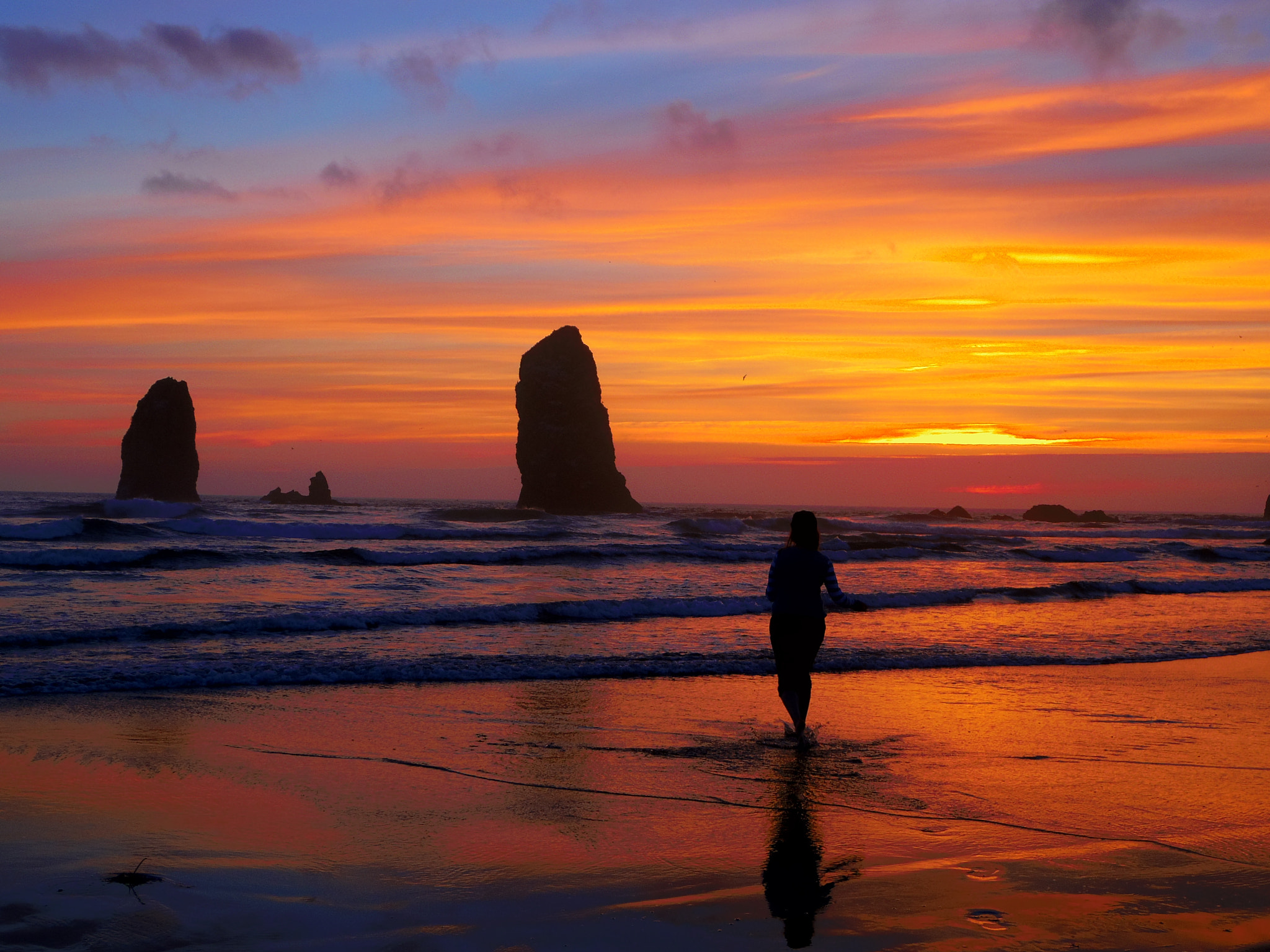 Pentax 02 Standard Zoom sample photo. Sunset, canon beach, oregon photography