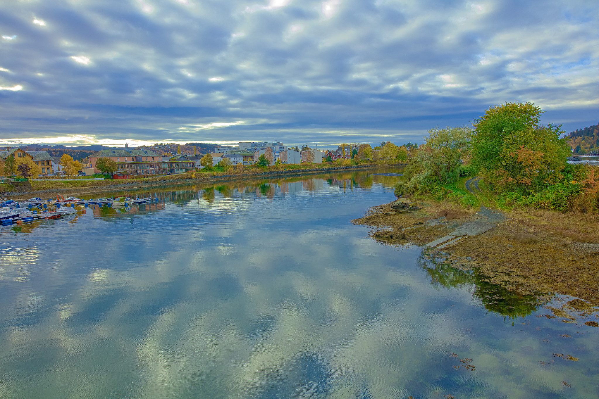 Sigma 24mm F1.4 DG HSM Art sample photo. The stream photography