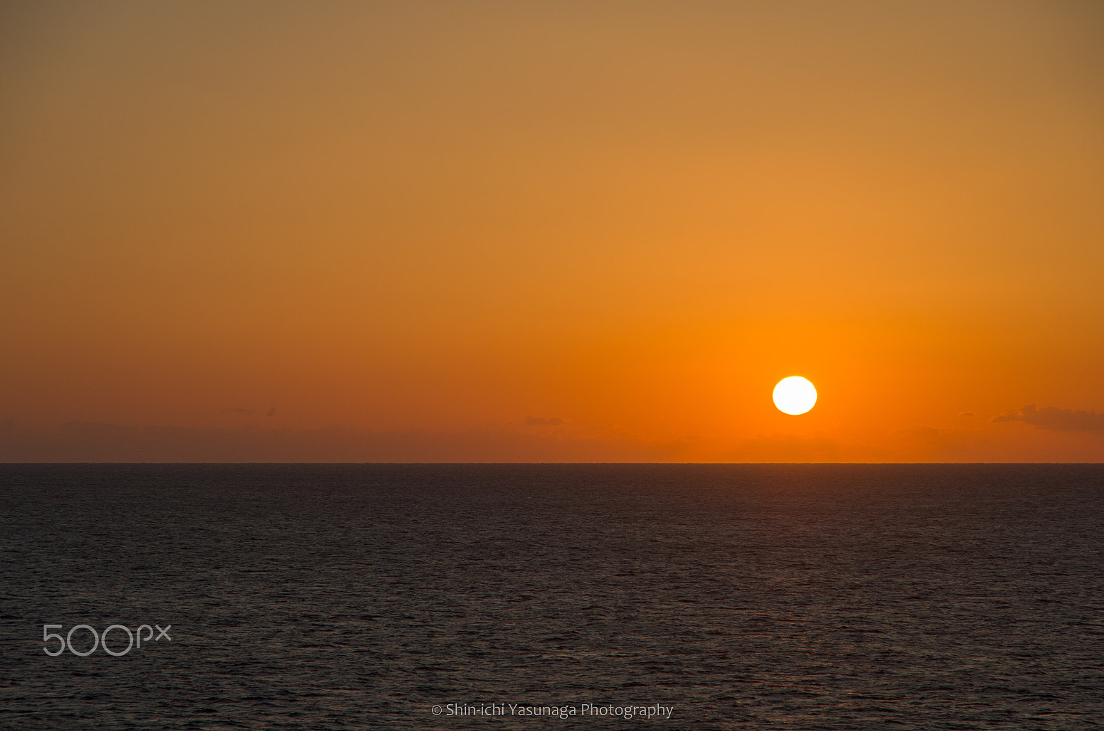 Pentax K-30 + Pentax smc DA 18-135mm F3.5-5.6ED AL [IF] DC WR sample photo. Sunrise from off the coast of iwate,japan. photography