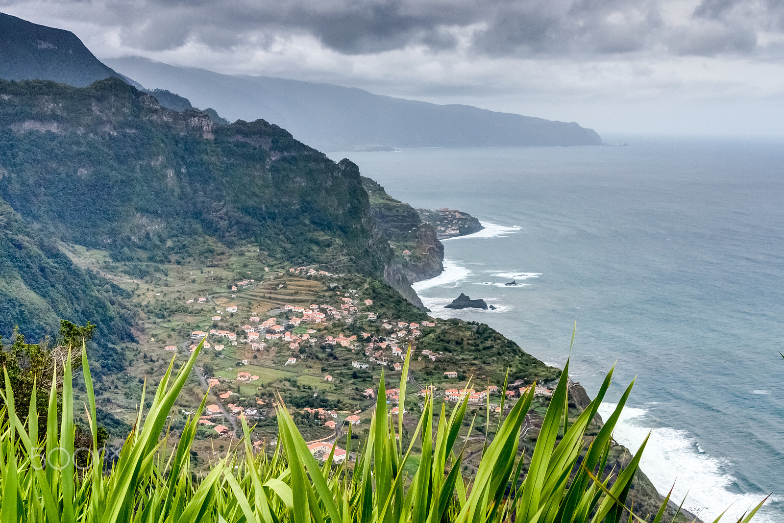 Canon EF-S 17-85mm F4-5.6 IS USM sample photo. Madeira photography
