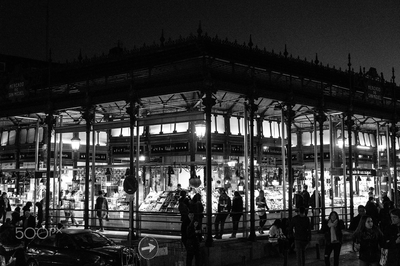 Sony SLT-A58 + Sony DT 16-50mm F2.8 SSM sample photo. Mercado de san miguel photography