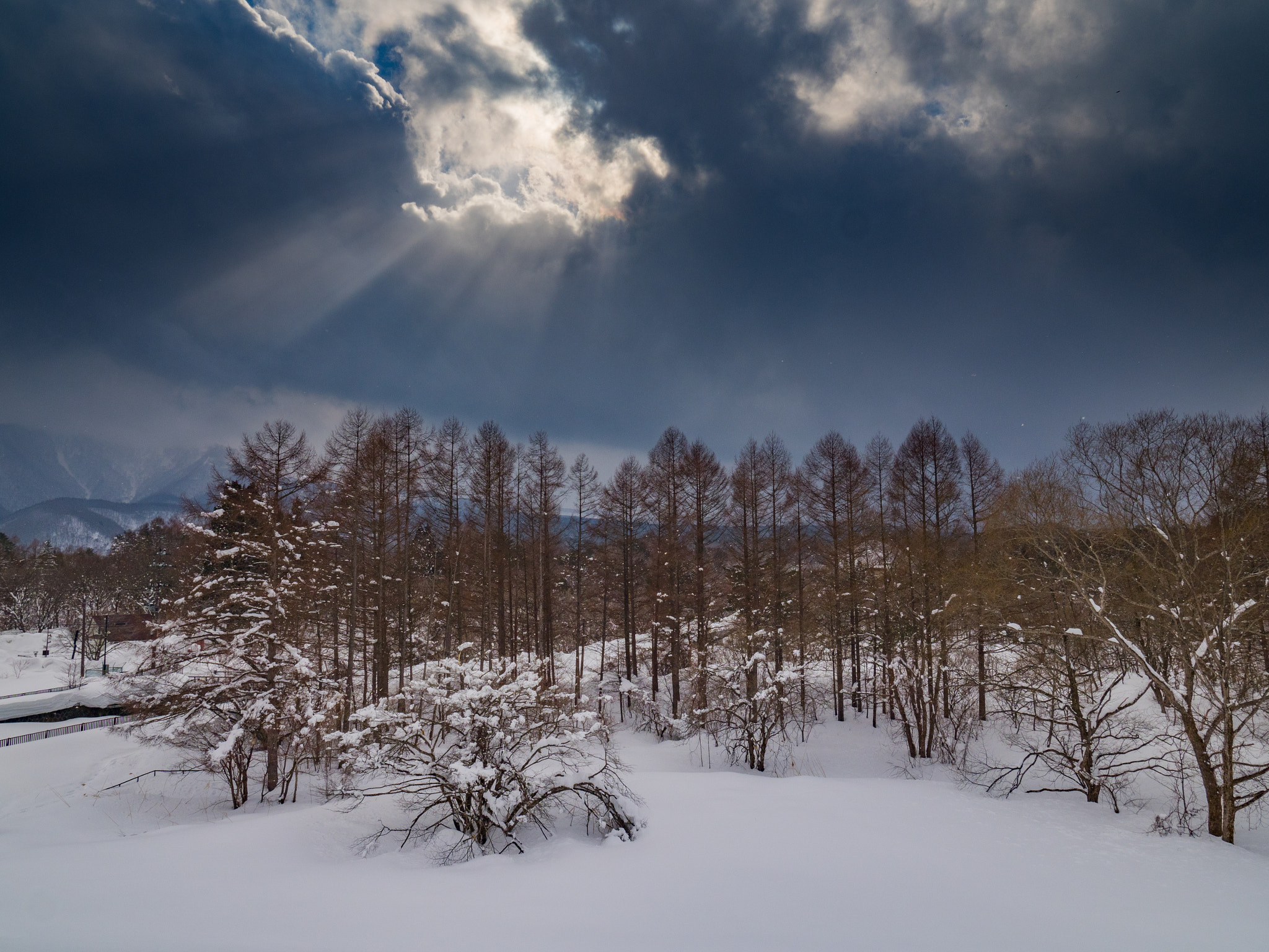 Olympus M.Zuiko Digital ED 7-14mm F2.8 PRO sample photo. Snow mountain photography