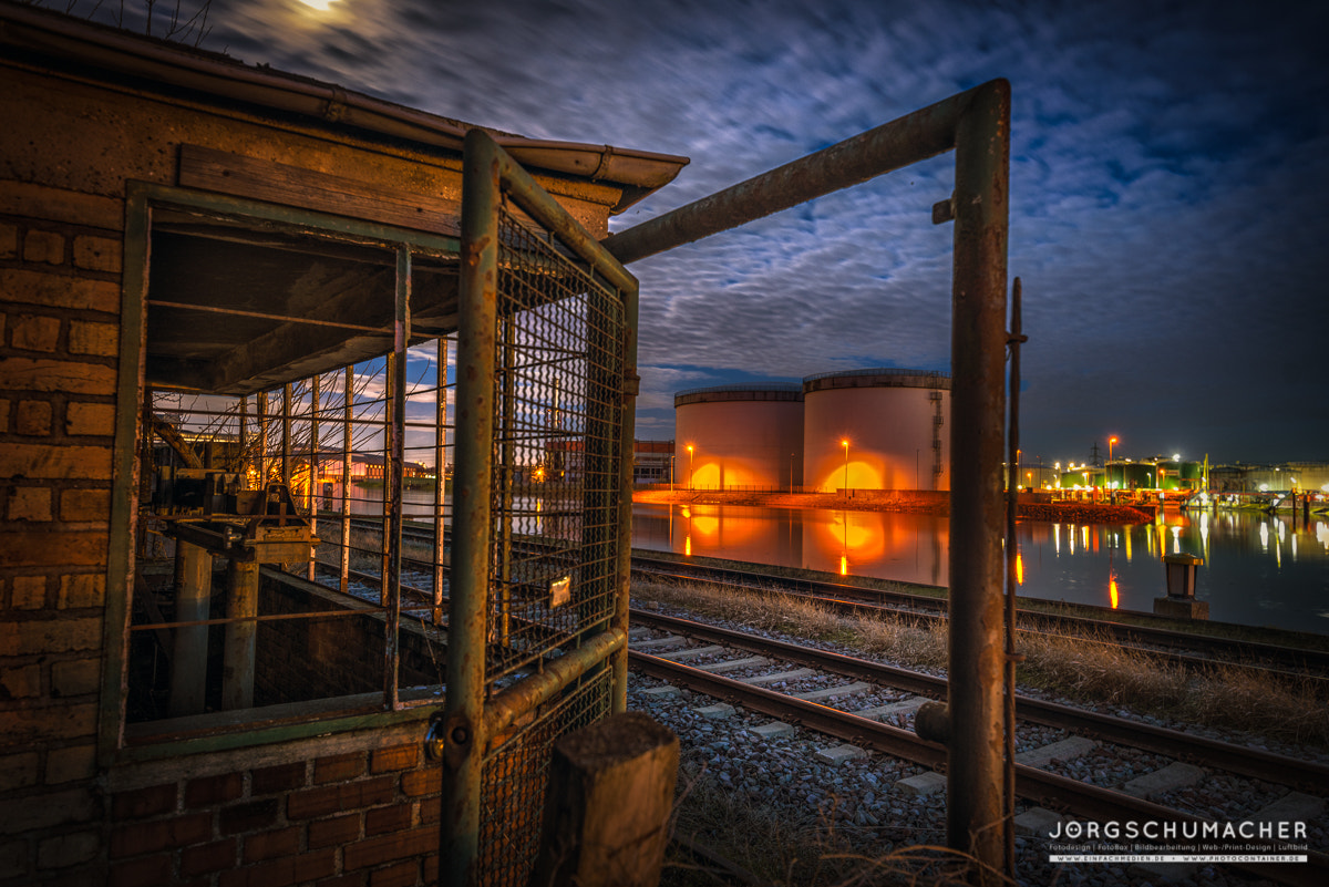 Tamron SP 15-30mm F2.8 Di VC USD sample photo. Rheinhafen, karlsruhe photography