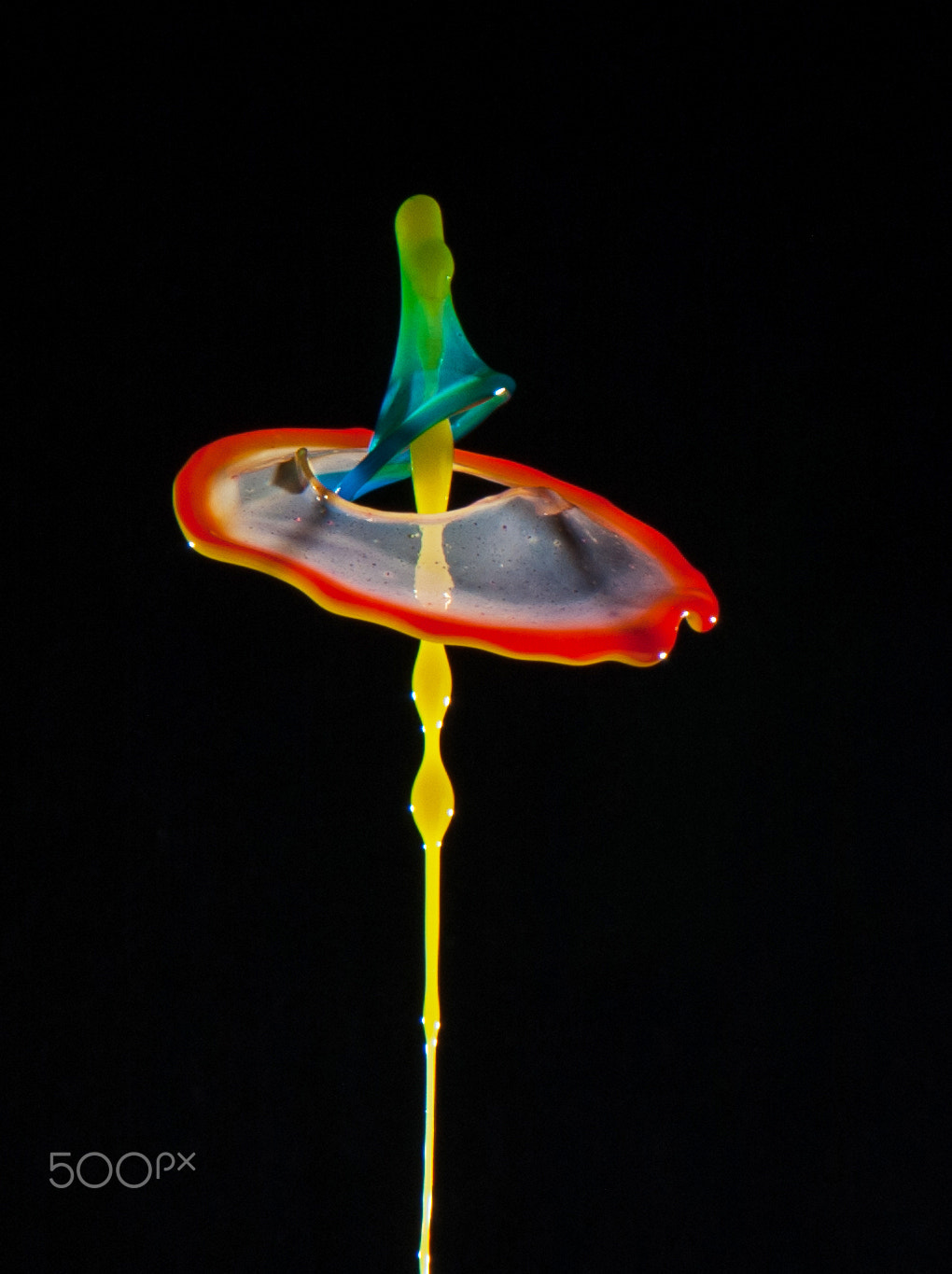 Nikon AF-S Micro-Nikkor 105mm F2.8G IF-ED VR sample photo. Water drop collision photography