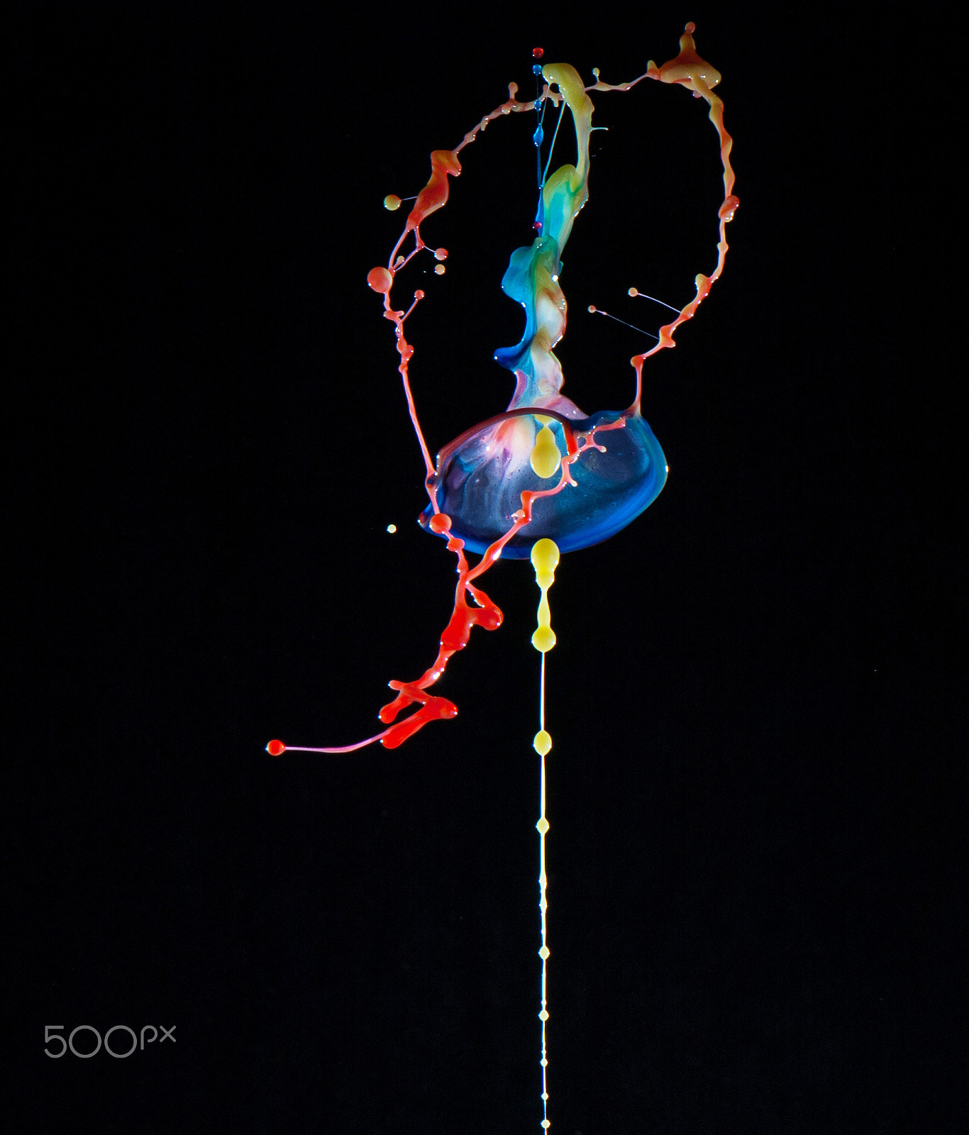 Nikon AF-S Micro-Nikkor 105mm F2.8G IF-ED VR sample photo. Water drop collision photography