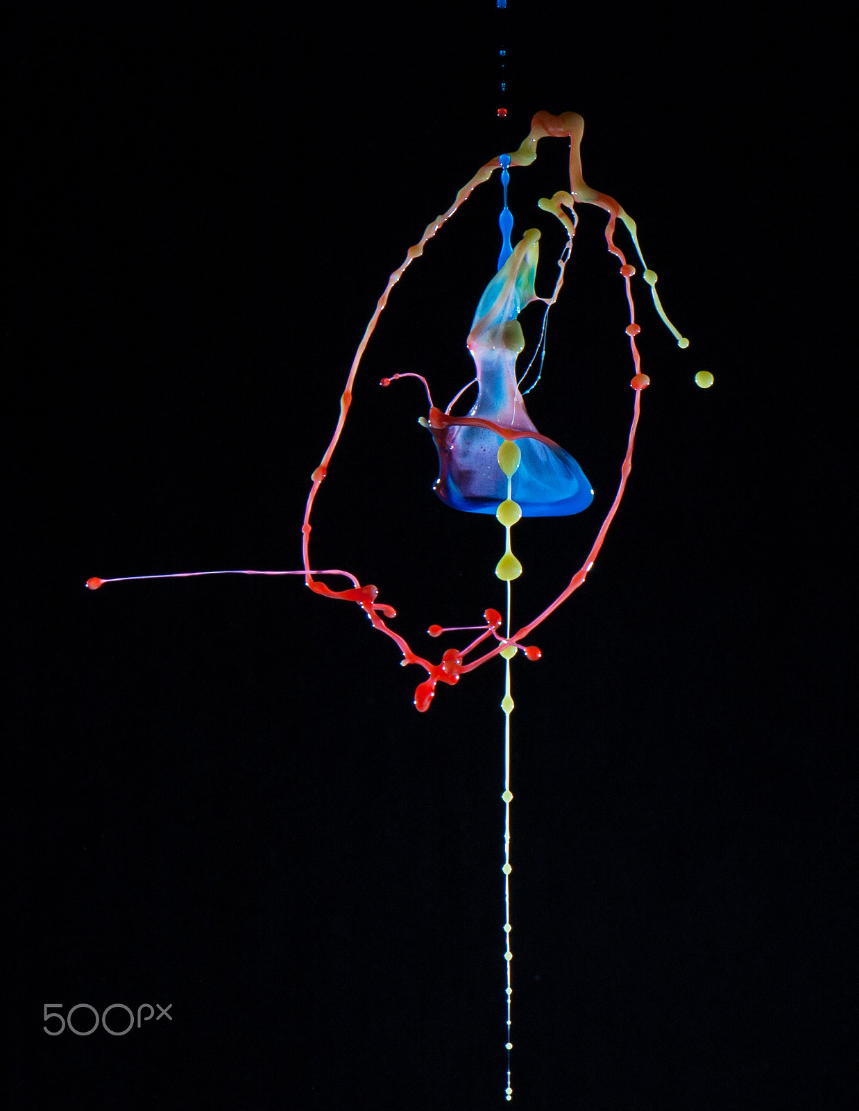 Nikon AF-S Micro-Nikkor 105mm F2.8G IF-ED VR sample photo. Water drop collision photography