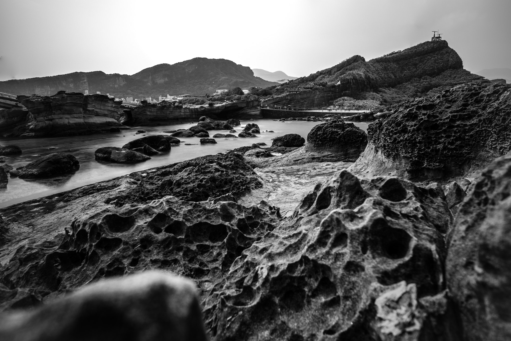 Fujifilm XF 14mm F2.8 R sample photo. Nice rock. photography