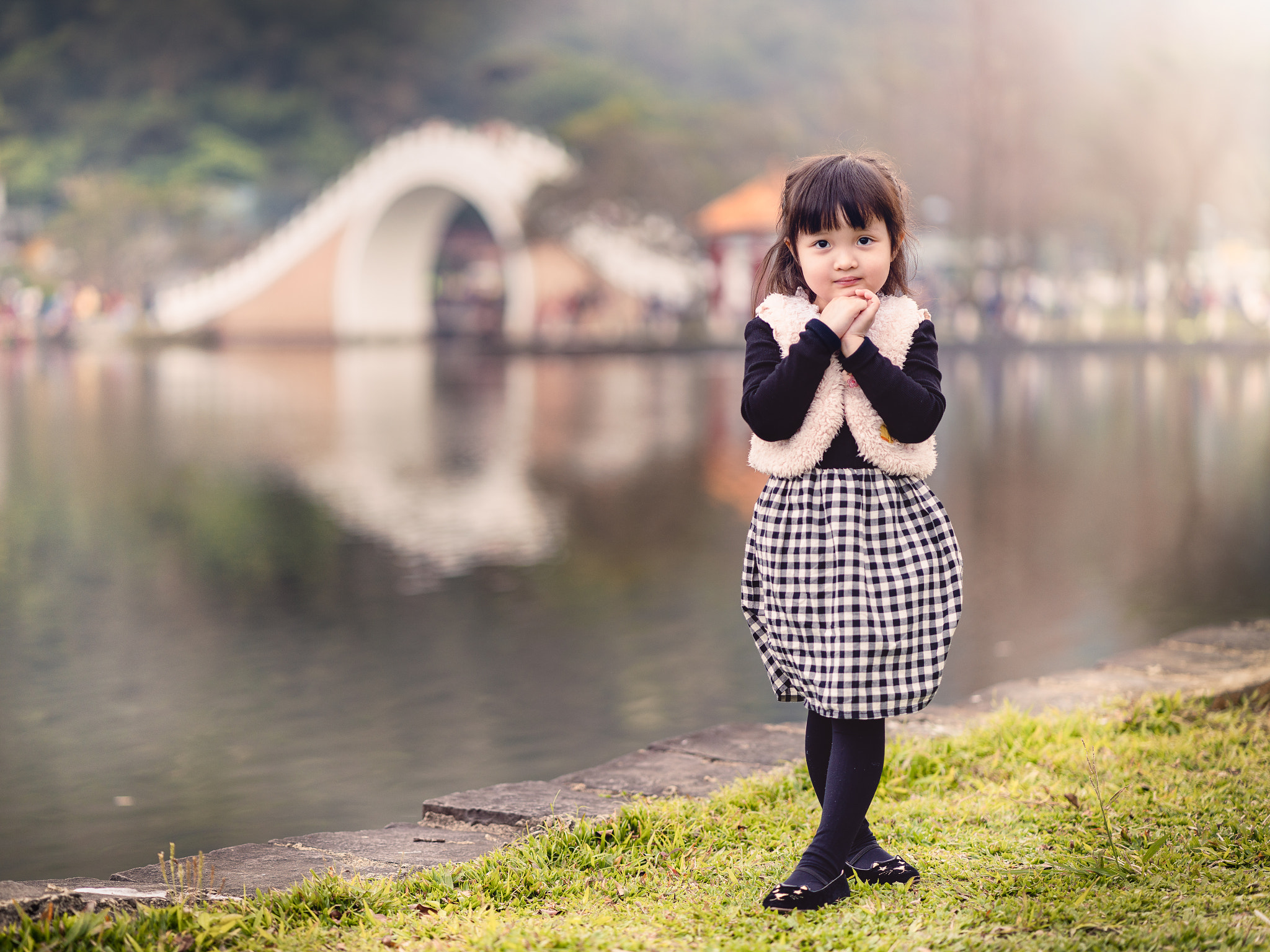 ZEISS Batis 85mm F1.8 sample photo. Spring lake photography