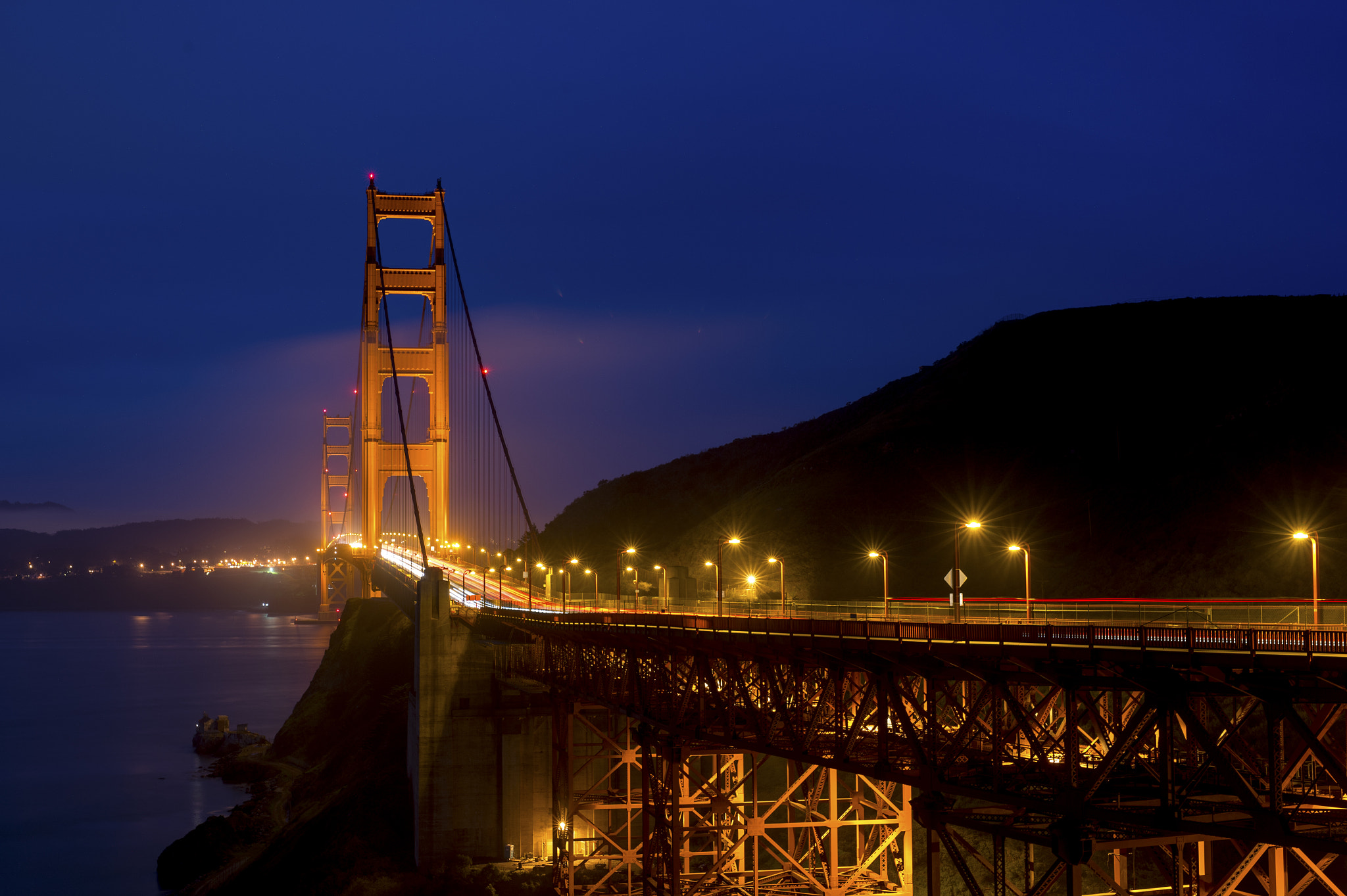 Nikon D4 + Sigma 50mm F1.4 DG HSM Art sample photo. Golden gate bridge photography