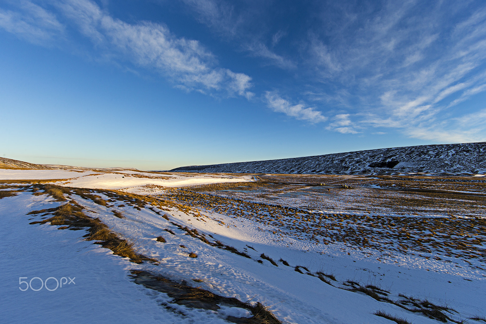 Canon EF 14mm F2.8L II USM sample photo. Beautiful morning sunlight @ iceland photography