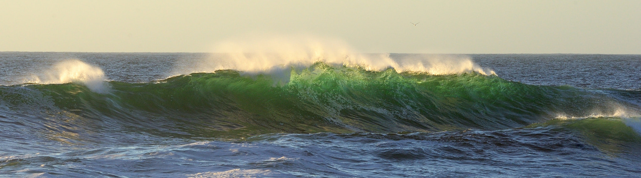 Nikon AF-S Nikkor 300mm F2.8G ED VR II sample photo. Waves photography