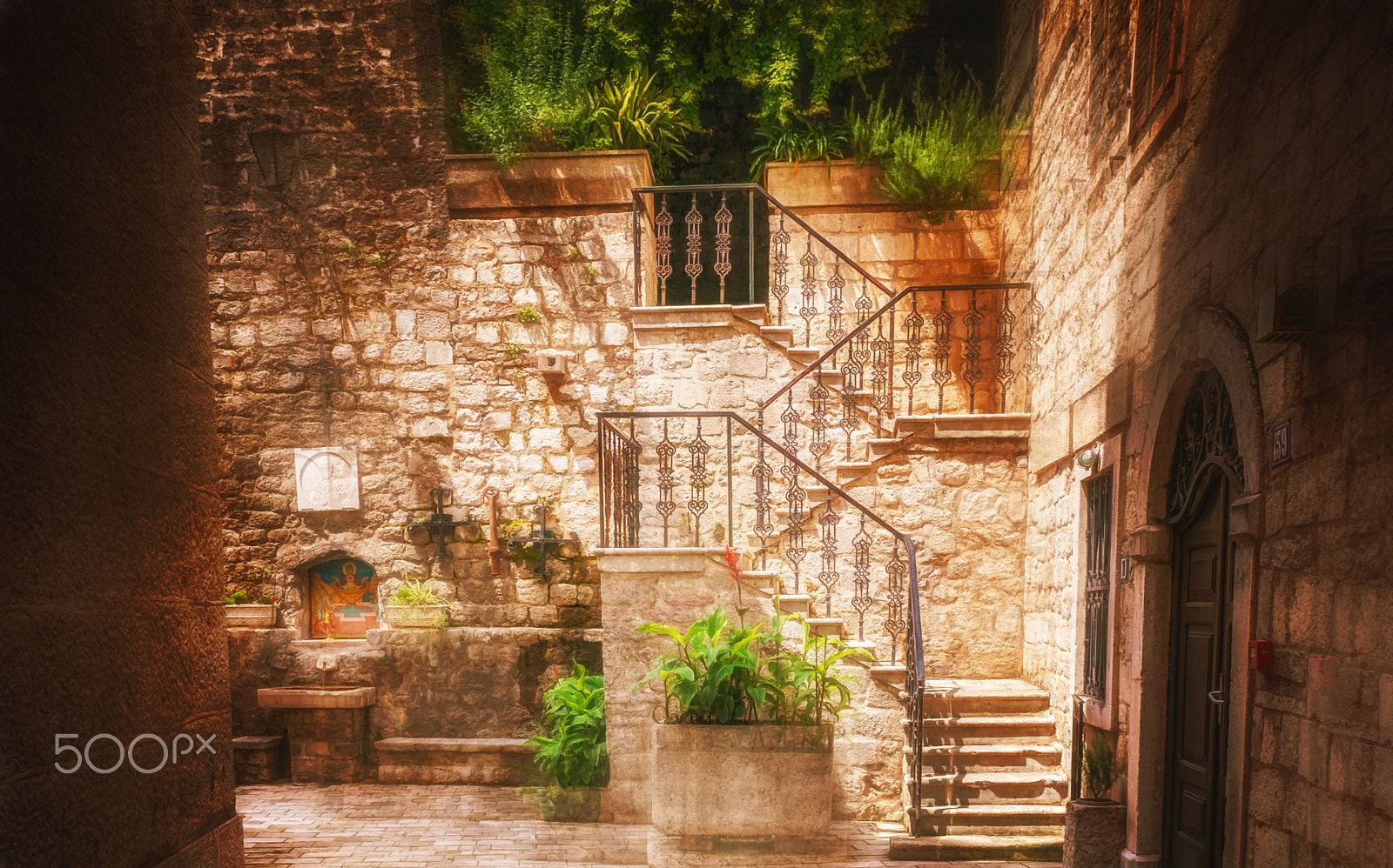 Panasonic Lumix G X Vario 12-35mm F2.8 ASPH Power OIS sample photo. The staircase photography