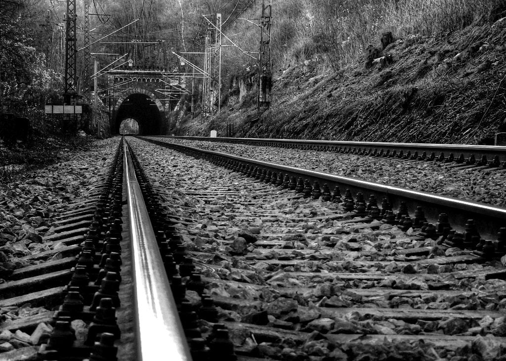 Sony DSC-H7 sample photo. Railway.. photography