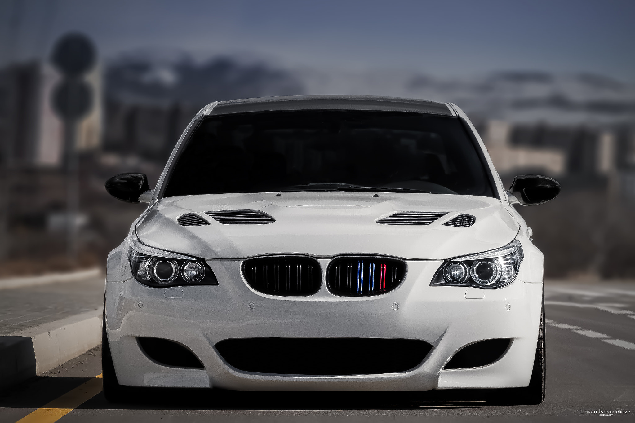 Canon EOS 7D + Canon EF 70-200mm F4L USM sample photo. Bmw e60 550 photography
