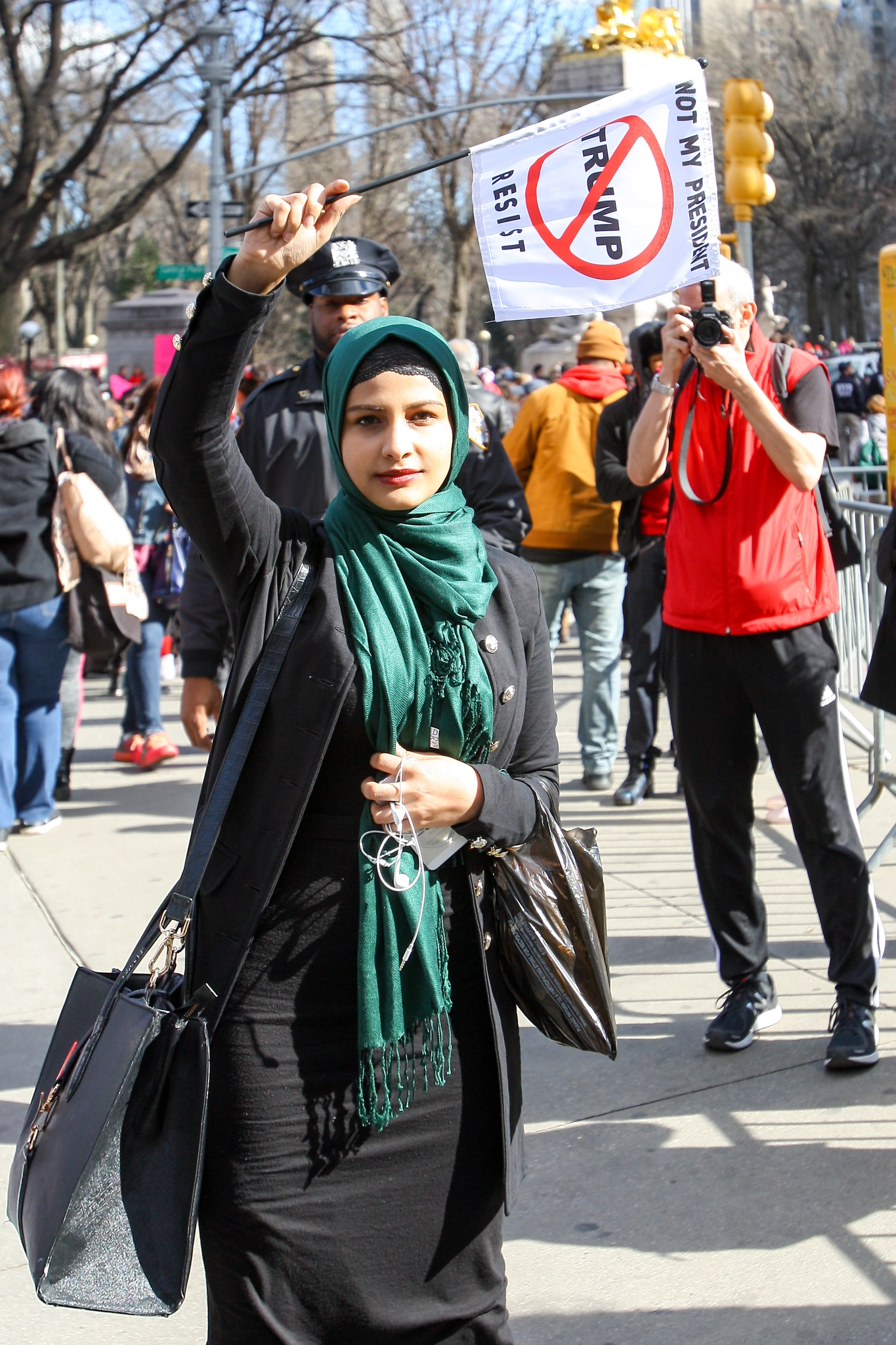 Canon EF 16-35mm F2.8L USM sample photo. A day without a woman rally photography