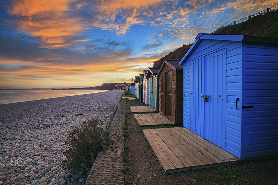 Canon EF 16-35mm F4L IS USM sample photo. Beach huts at budleigh salterton photography