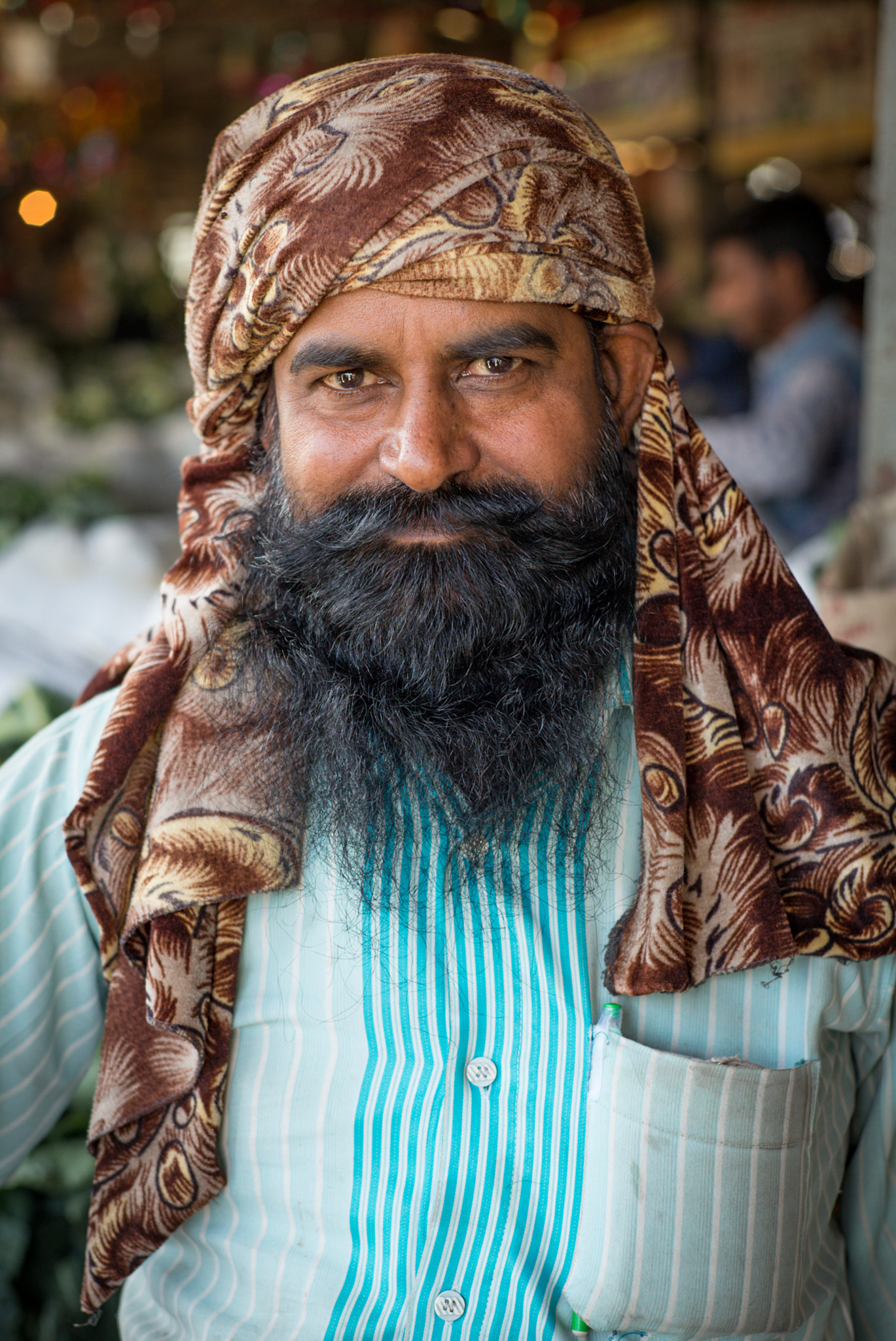 Summicron-M 1:2/50 sample photo. At the market, delhi photography