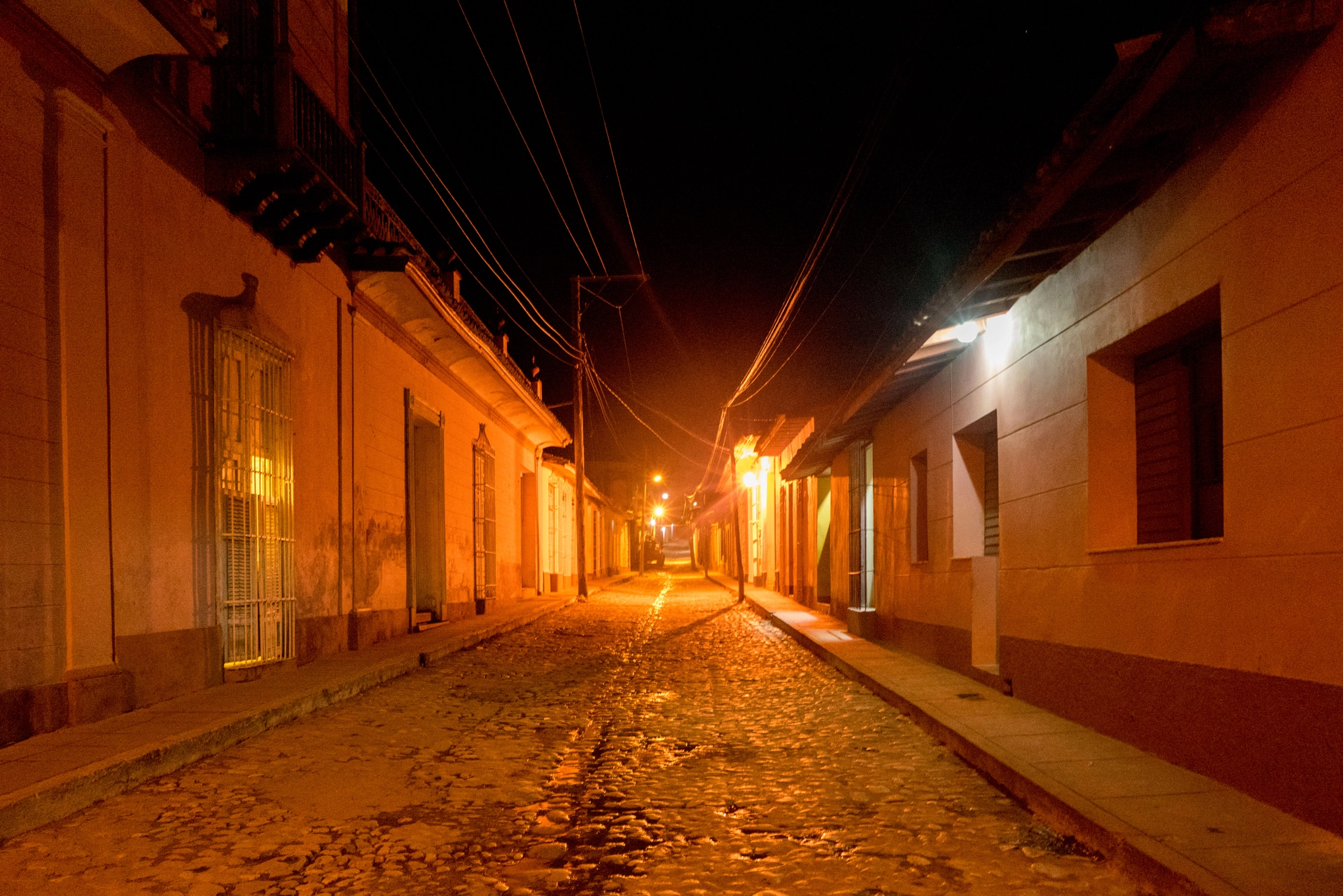 Sony a7R + Sony Vario Tessar T* FE 24-70mm F4 ZA OSS sample photo. Cobblestones of trinidad, cuba photography