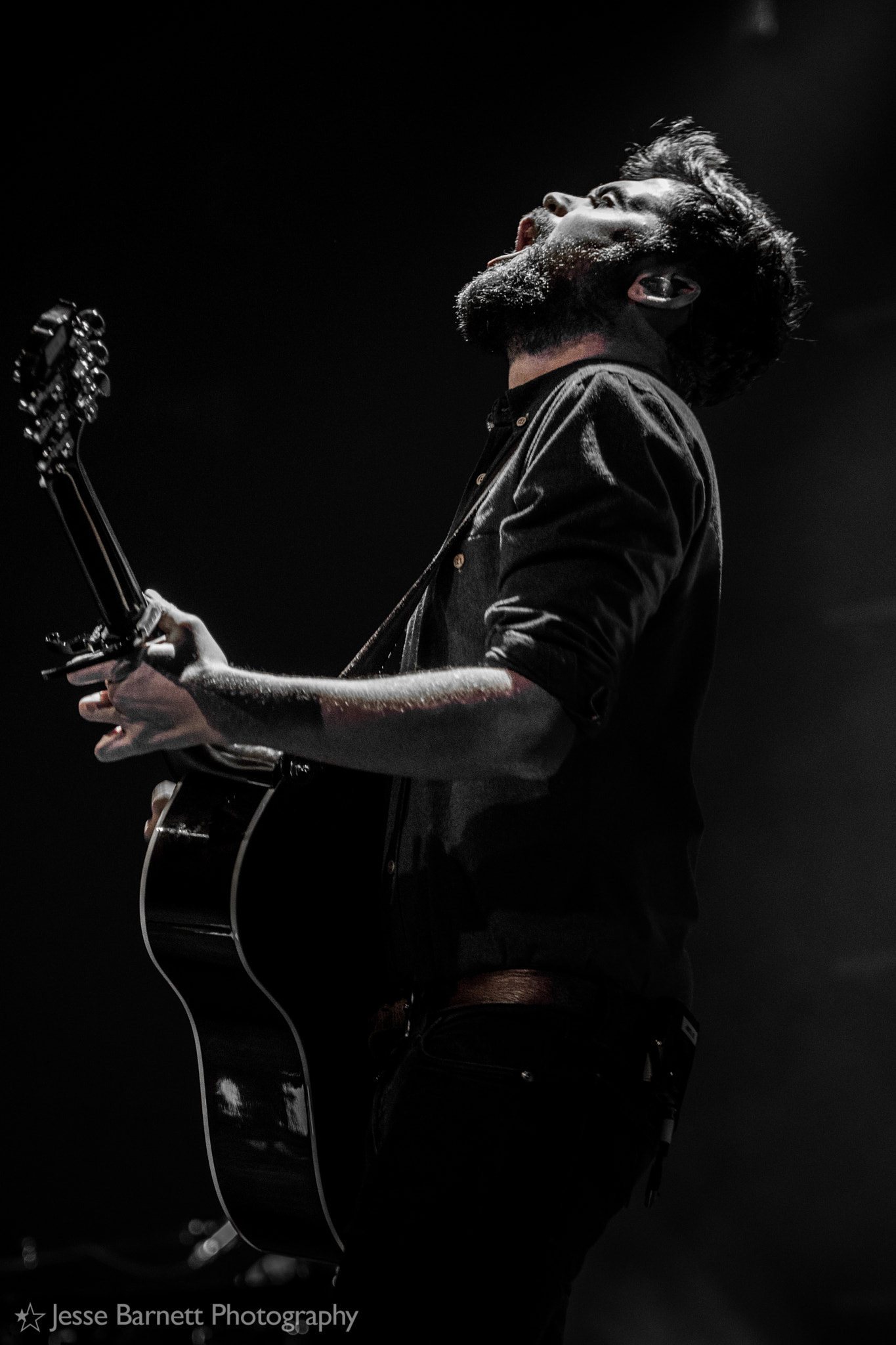 Nikon D500 + Tamron SP 70-200mm F2.8 Di VC USD sample photo. Passenger at the house of blues in boston, ma photography