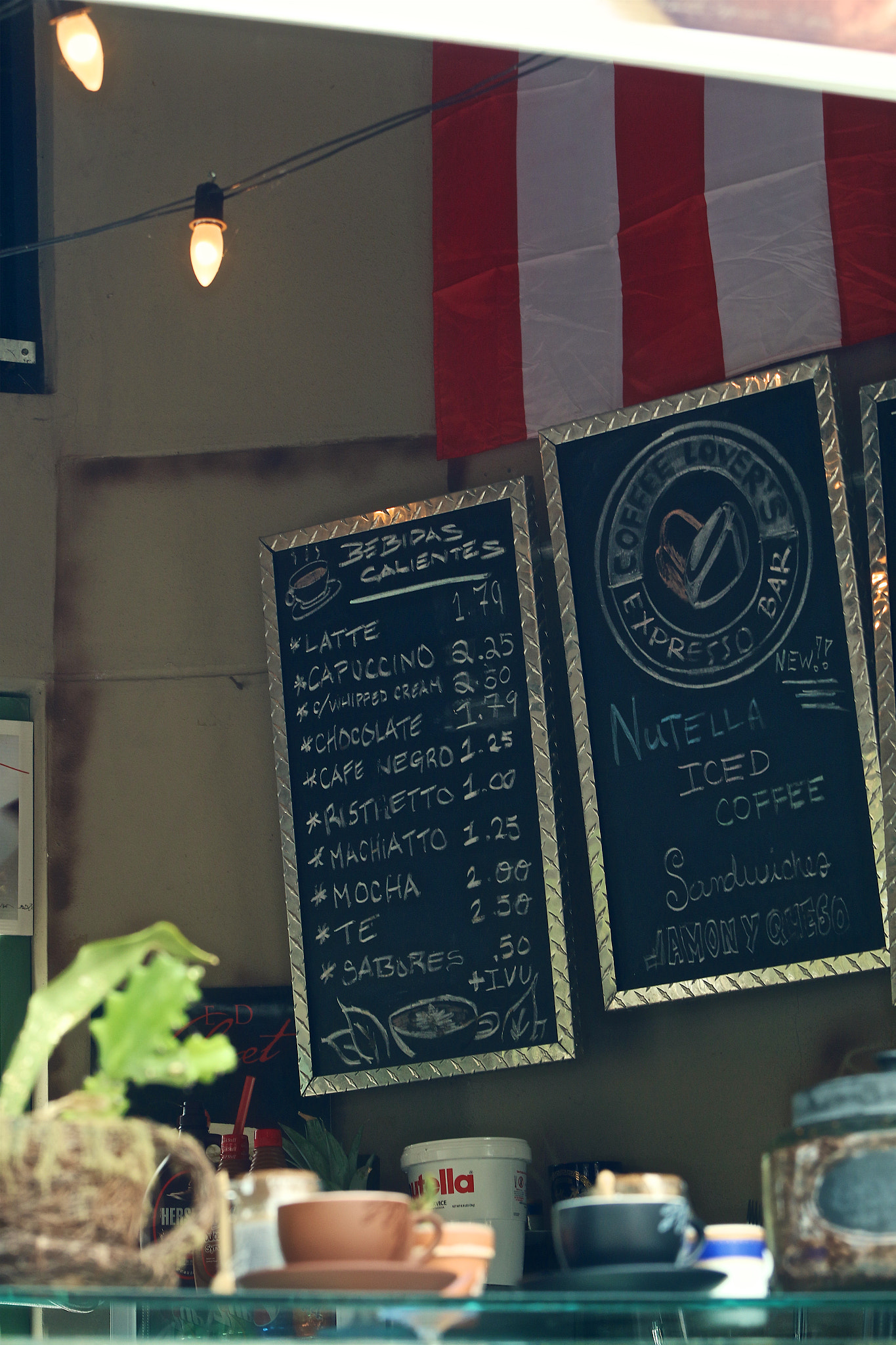 Canon EOS 70D + Canon EF 70-200mm F4L USM sample photo. Un cafe en adjuntas, puerto rico photography