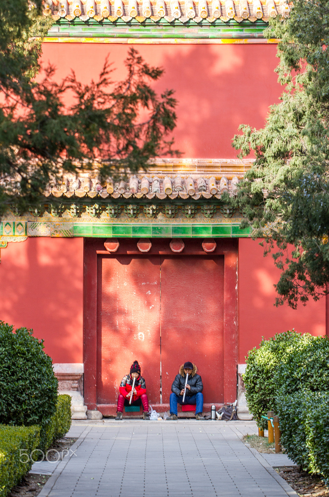Canon EOS 7D + Canon EF 70-200mm F4L USM sample photo. Music in jingshan park photography