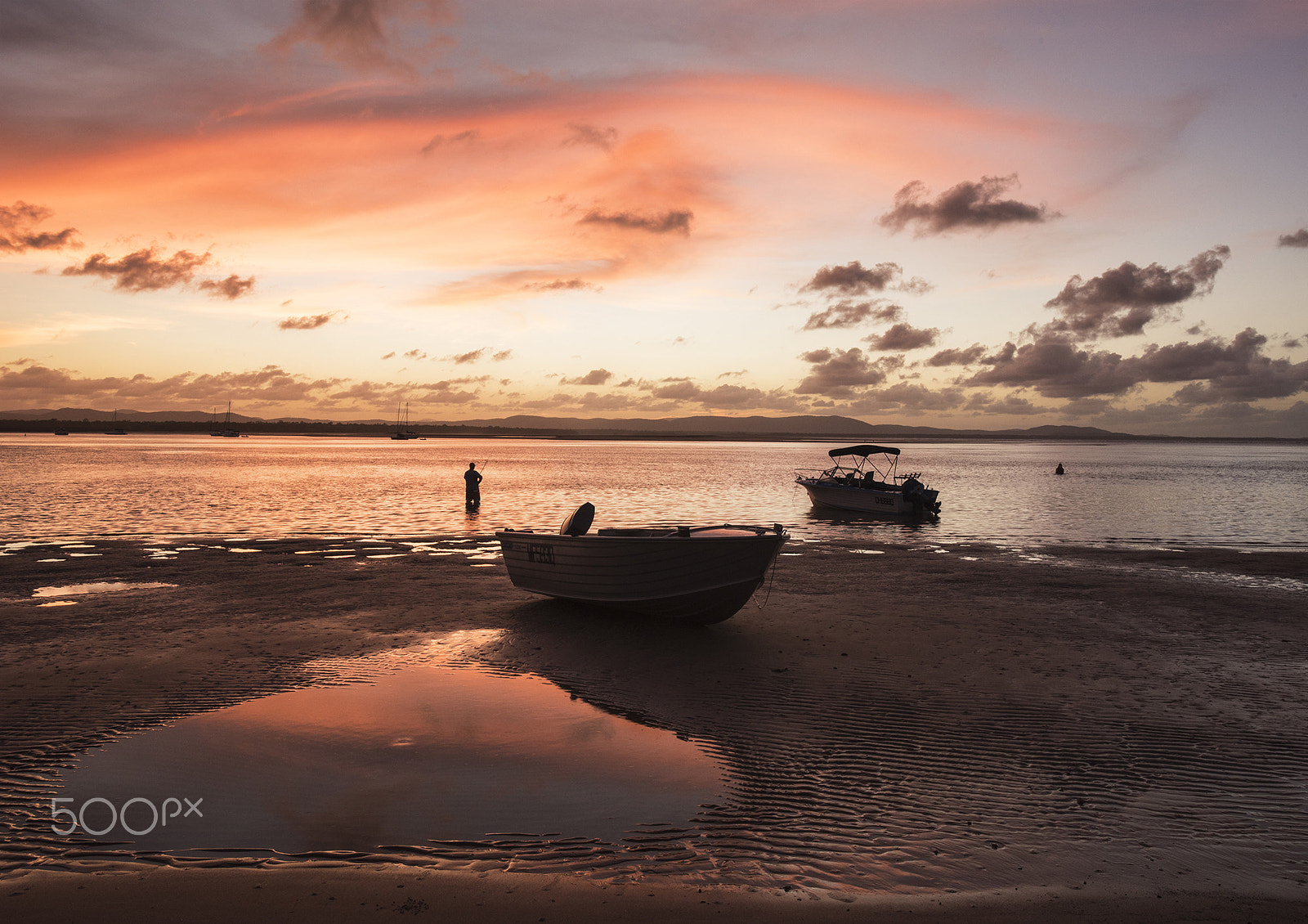 Nikon AF-S Nikkor 17-35mm F2.8D ED-IF sample photo. Sunset beach 1770 queensland photography