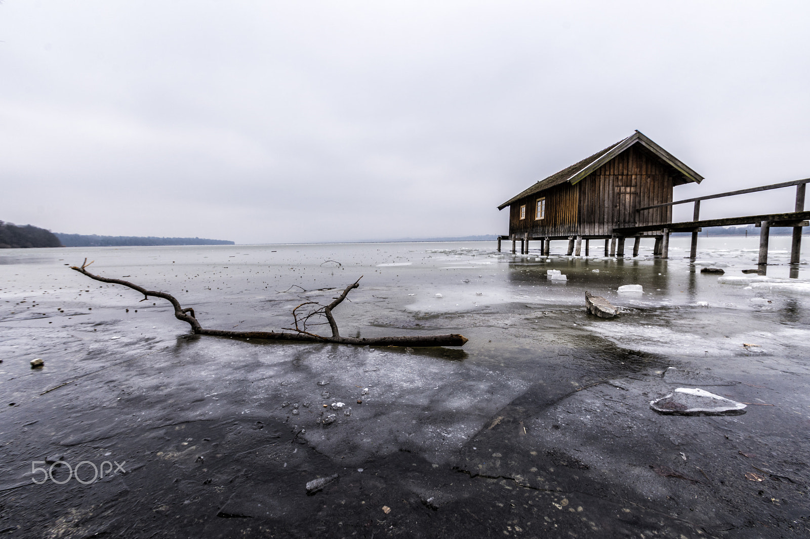 Nikon D7200 sample photo. Boat house on a frozen lake photography