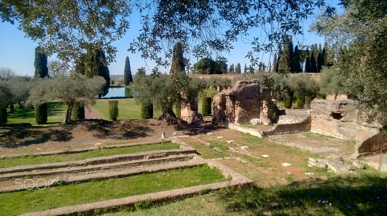 Nokia Lumia 735 sample photo. Villa adriana photography