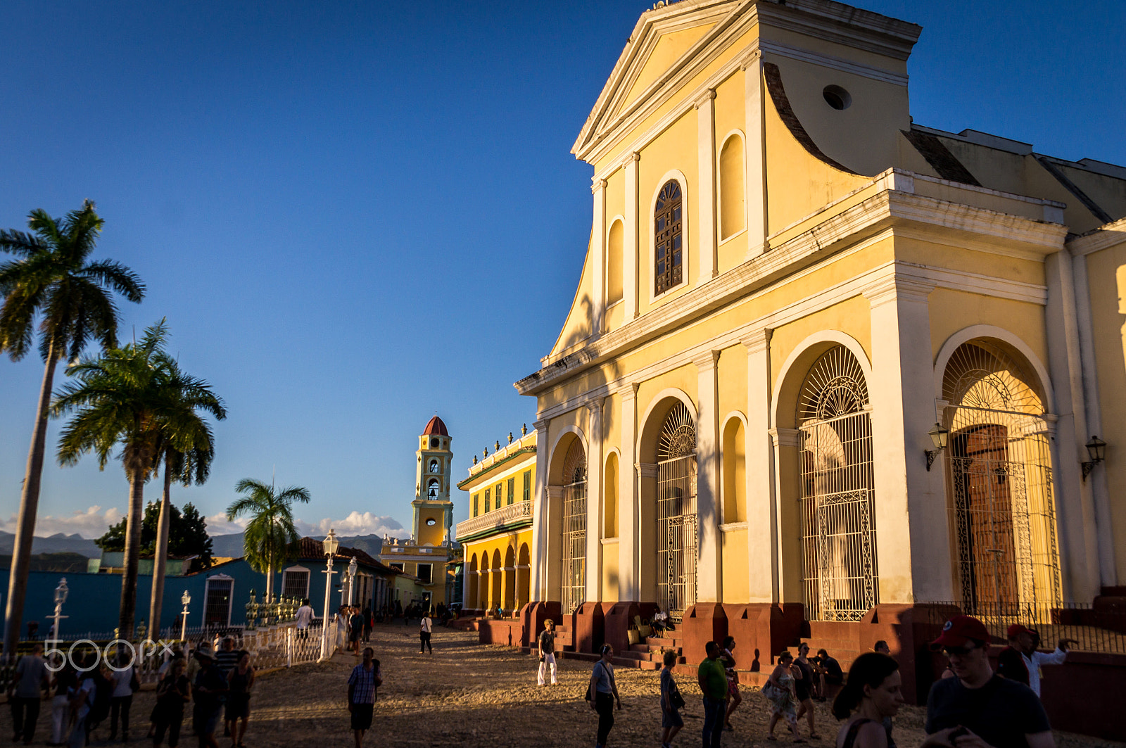 Sony SLT-A37 sample photo. Colonial cathedral and clock tower in trindad, cuba photography