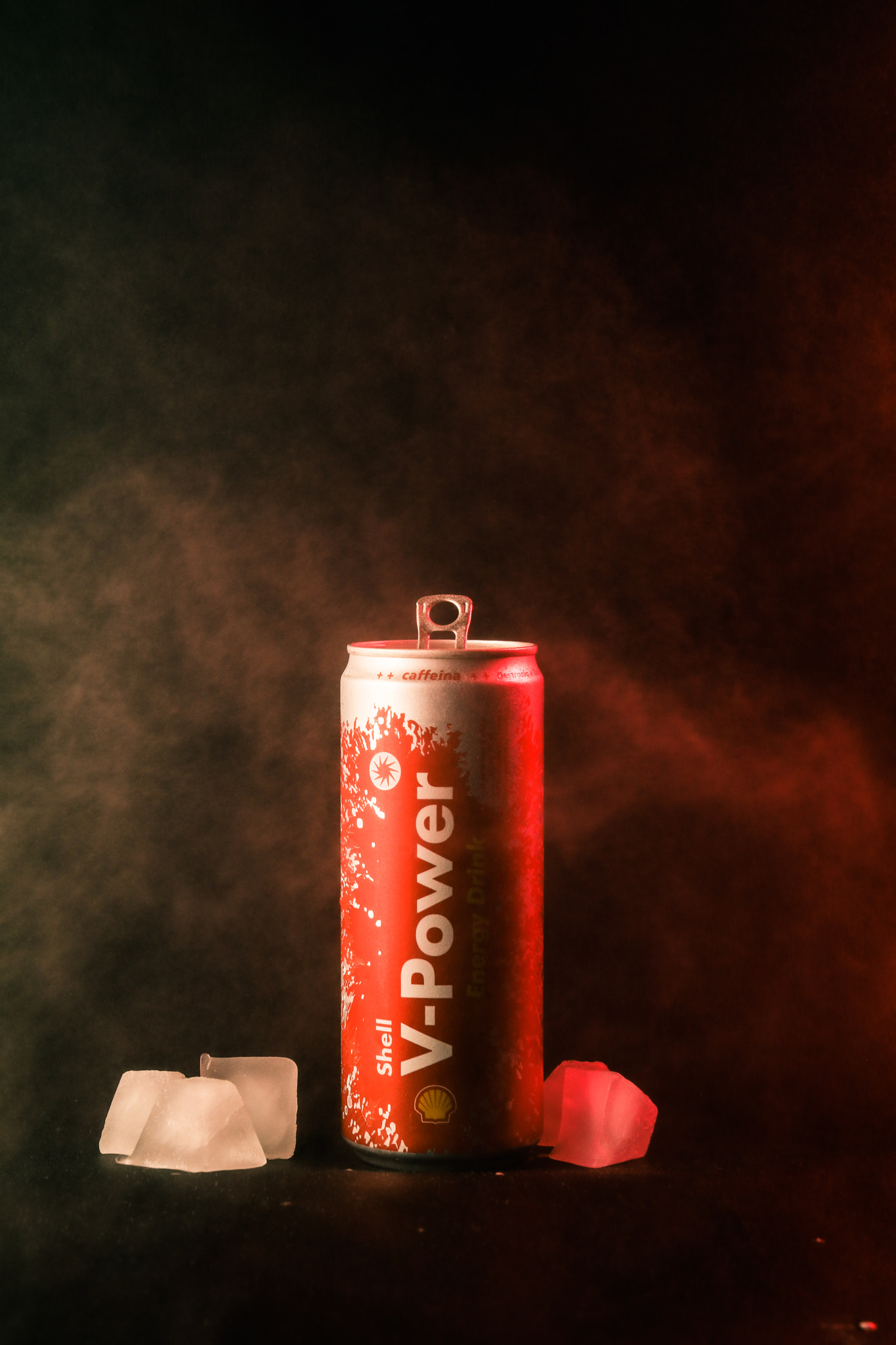 Tamron SP AF 17-50mm F2.8 XR Di II LD Aspherical (IF) sample photo. Energy drink photography