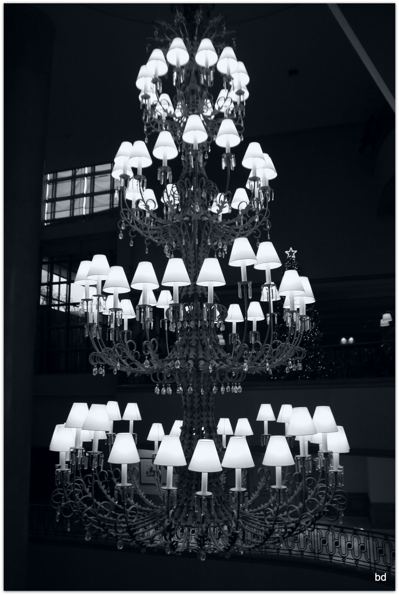 Sigma 17-70mm F2.8-4 DC Macro OS HSM sample photo. "candlestick " seoul photography