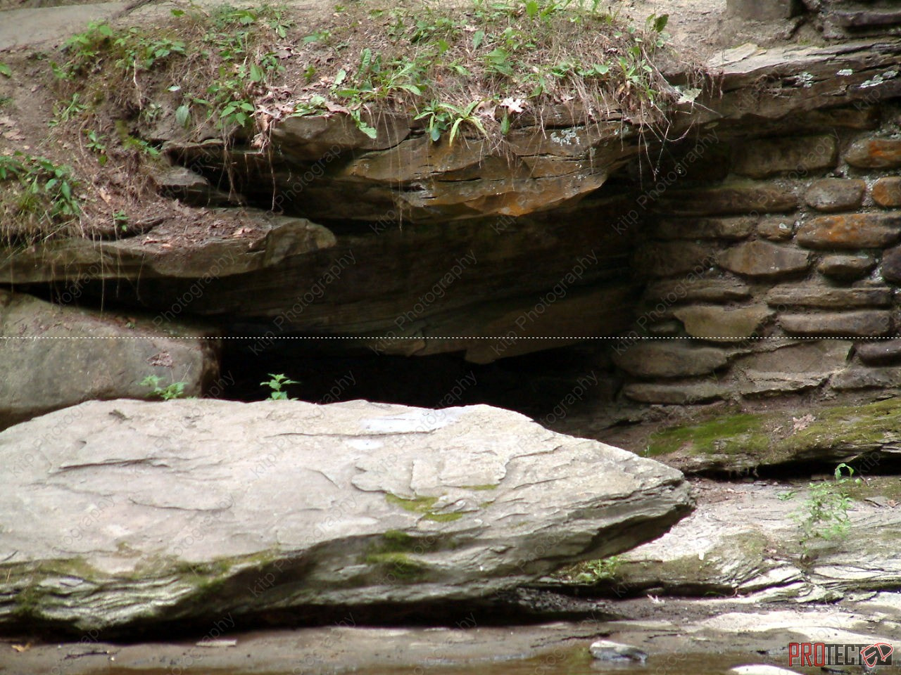 Fujifilm FinePix S602 ZOOM sample photo. Creek stone wall photography