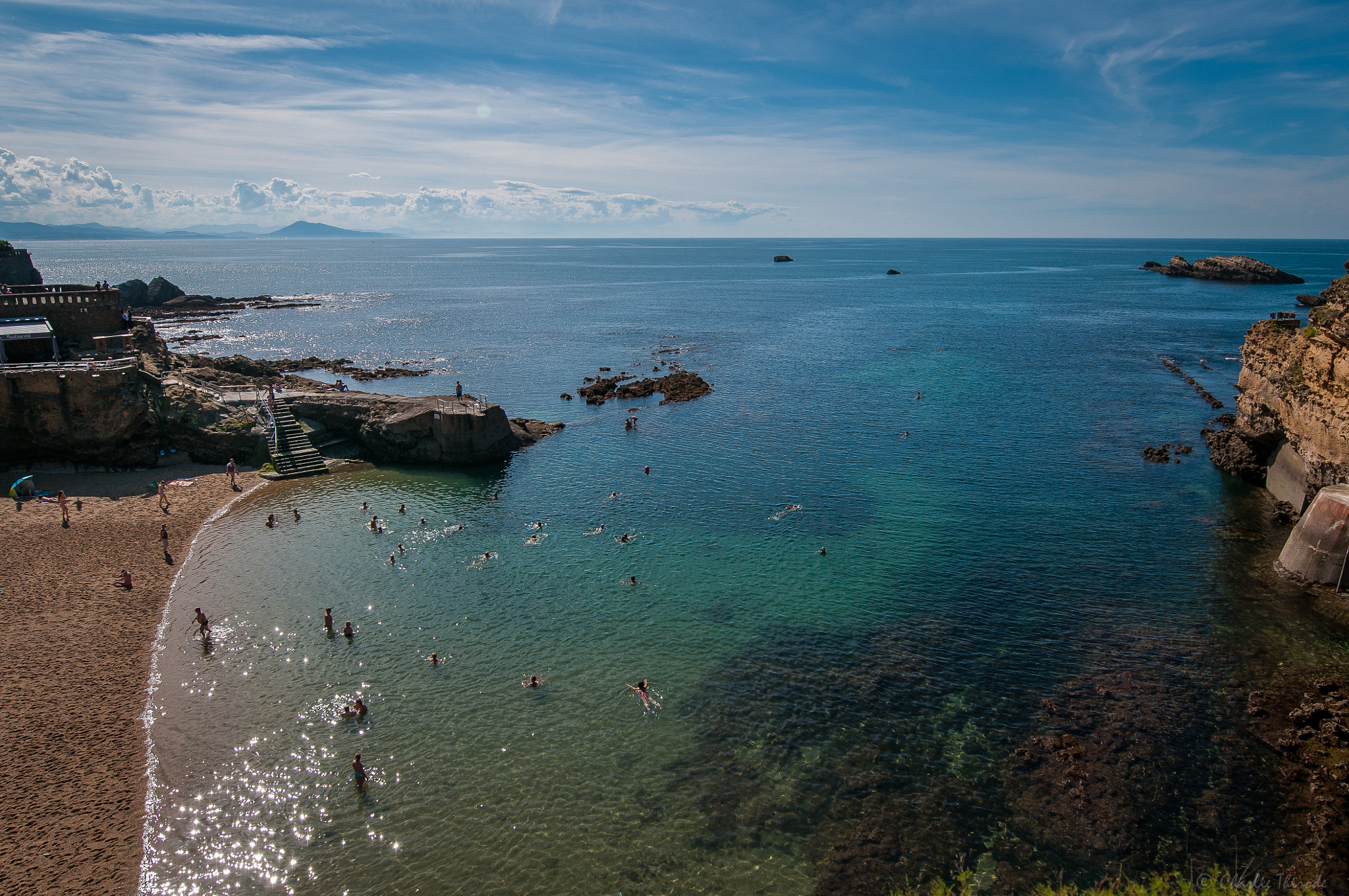 Nikon AF-S Nikkor 14-24mm F2.8G ED sample photo. High dive photography