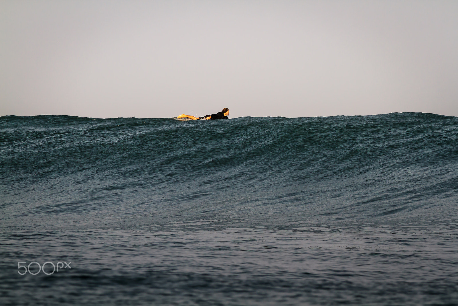 Canon EOS 7D + Canon EF 300mm F4L IS USM sample photo. Morning surf photography