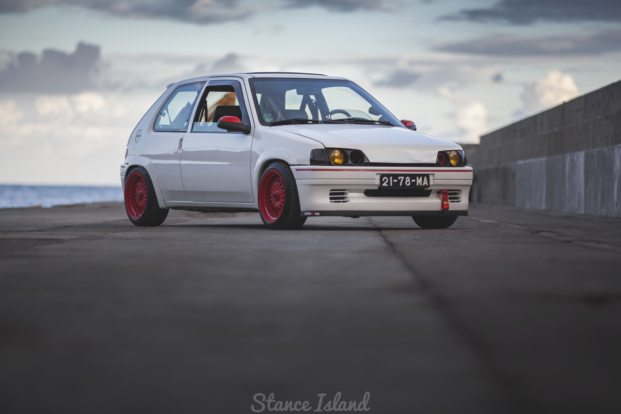 Canon EF 135mm F2L USM sample photo. Peugeot 106 rallye photography