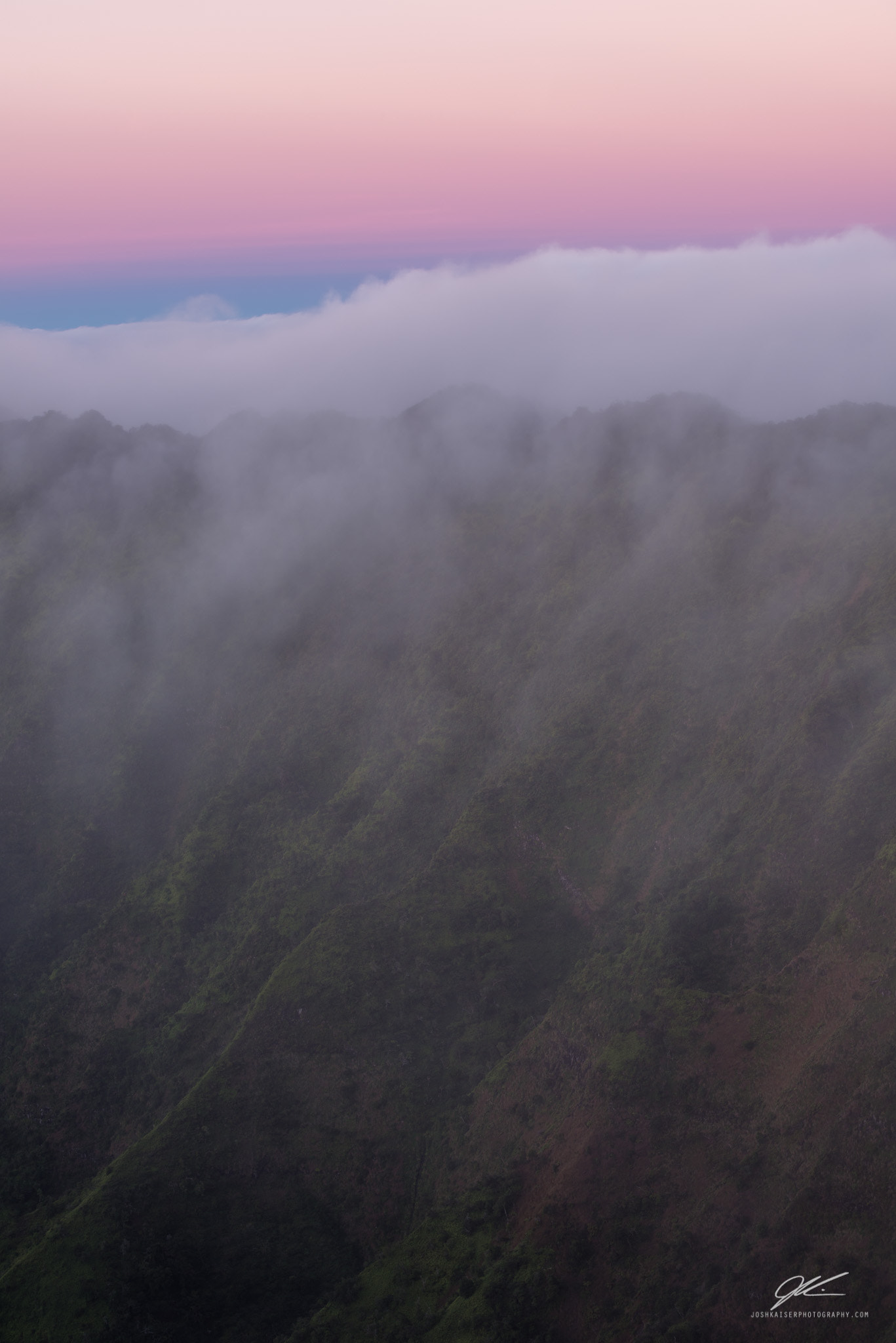 Nikon D610 + Nikon AF-S Nikkor 70-200mm F4G ED VR sample photo. Fog rolls into kalalau valley on the west coast of kauai, hawaii photography