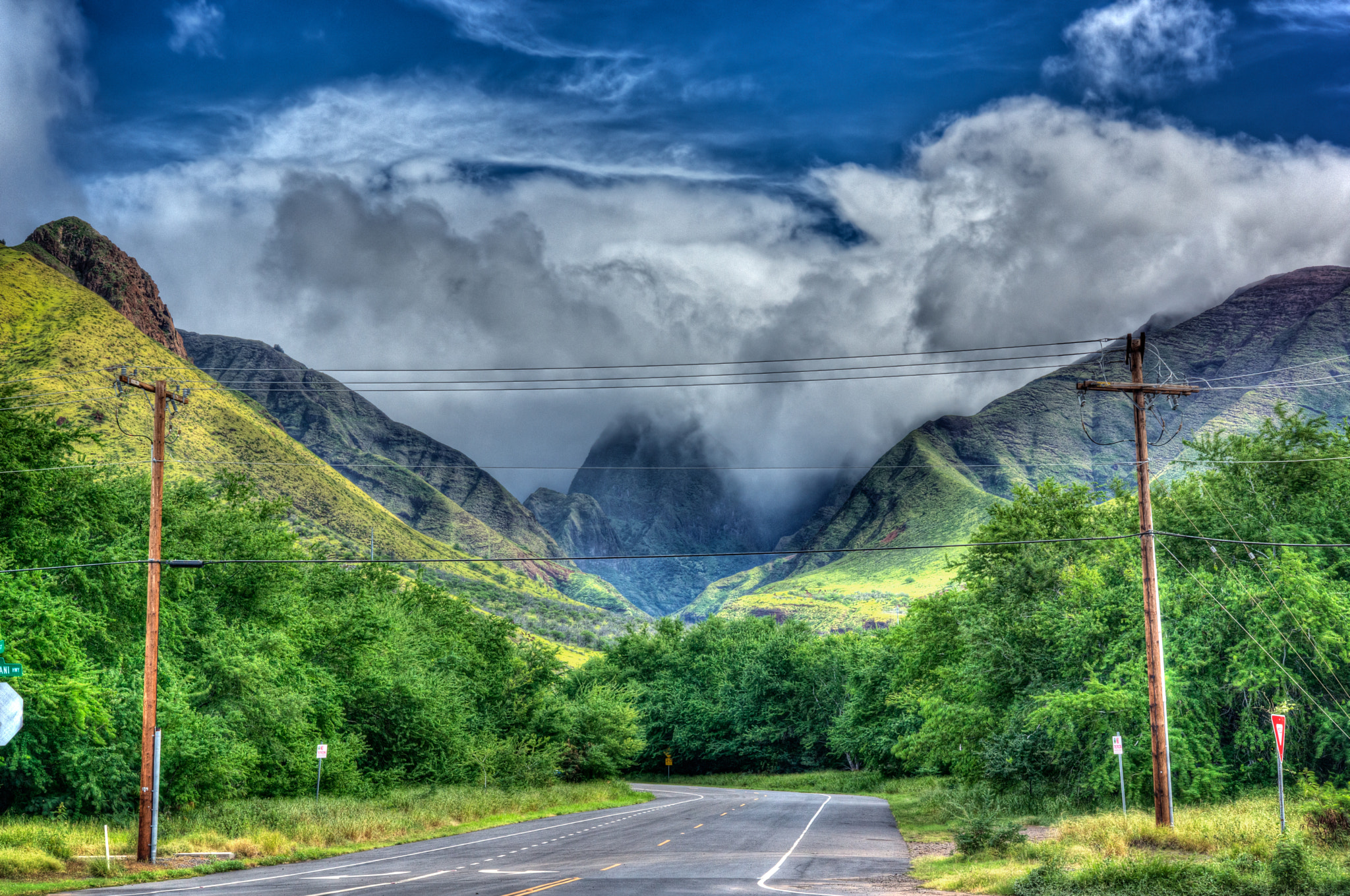 Sony SLT-A77 sample photo. Maui hills photography