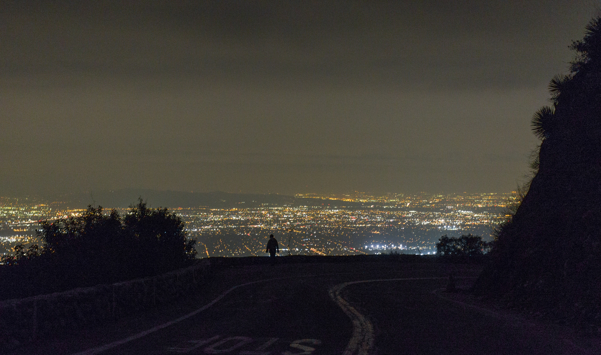 HD Pentax DA 40mm F2.8 Limited sample photo. Mountain road photography