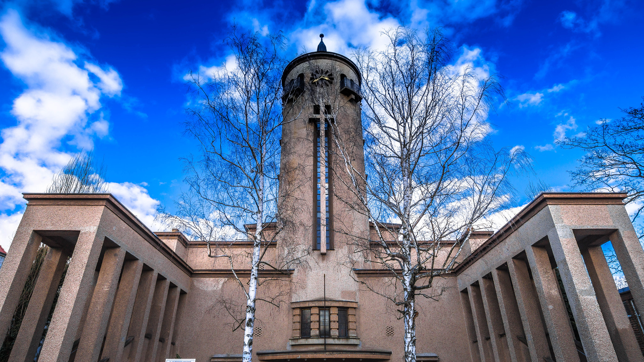 Sony SLT-A58 + Sigma 10-20mm F3.5 EX DC HSM sample photo. Neighborhood church photography