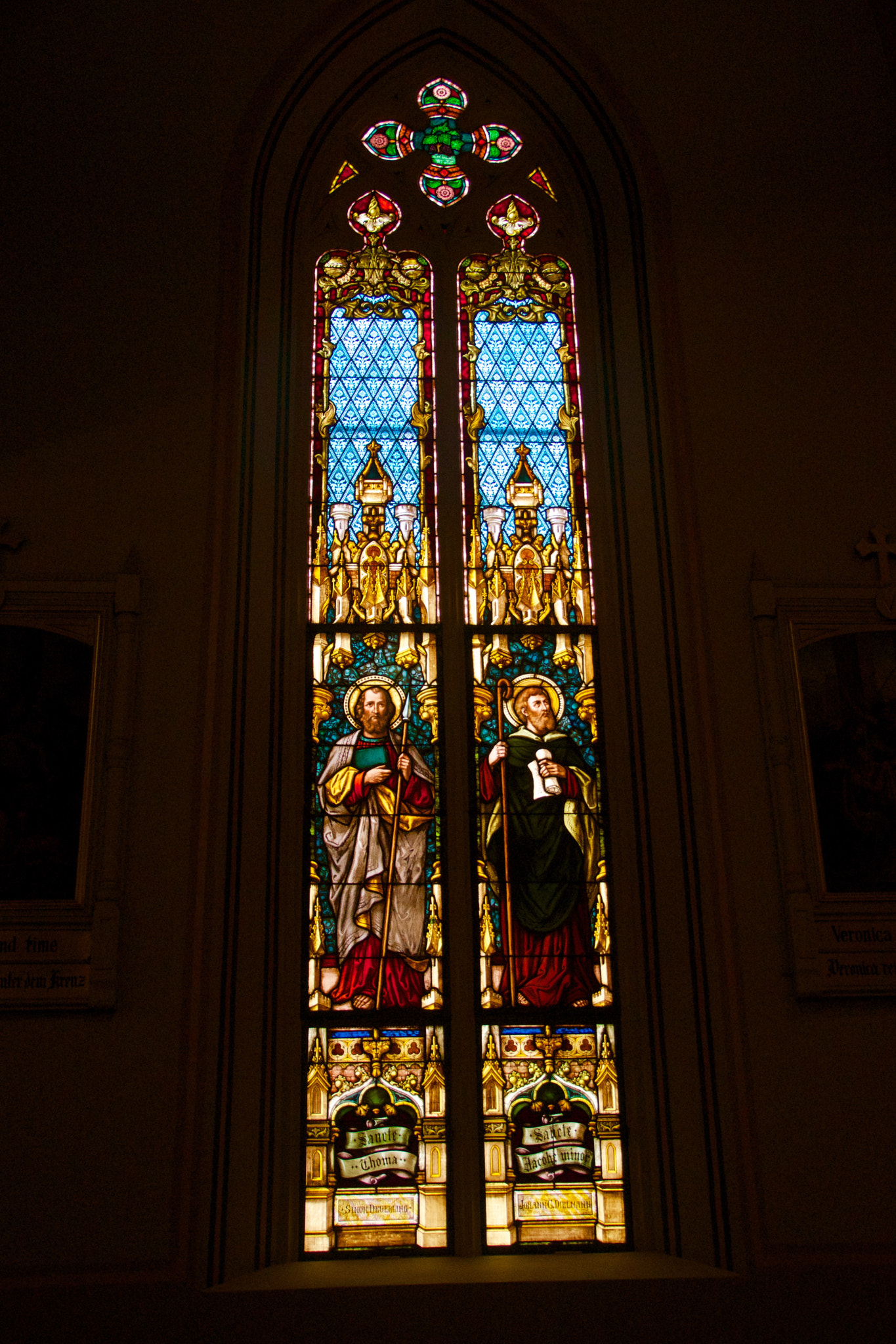 Sony SLT-A77 sample photo. Stained glass photography