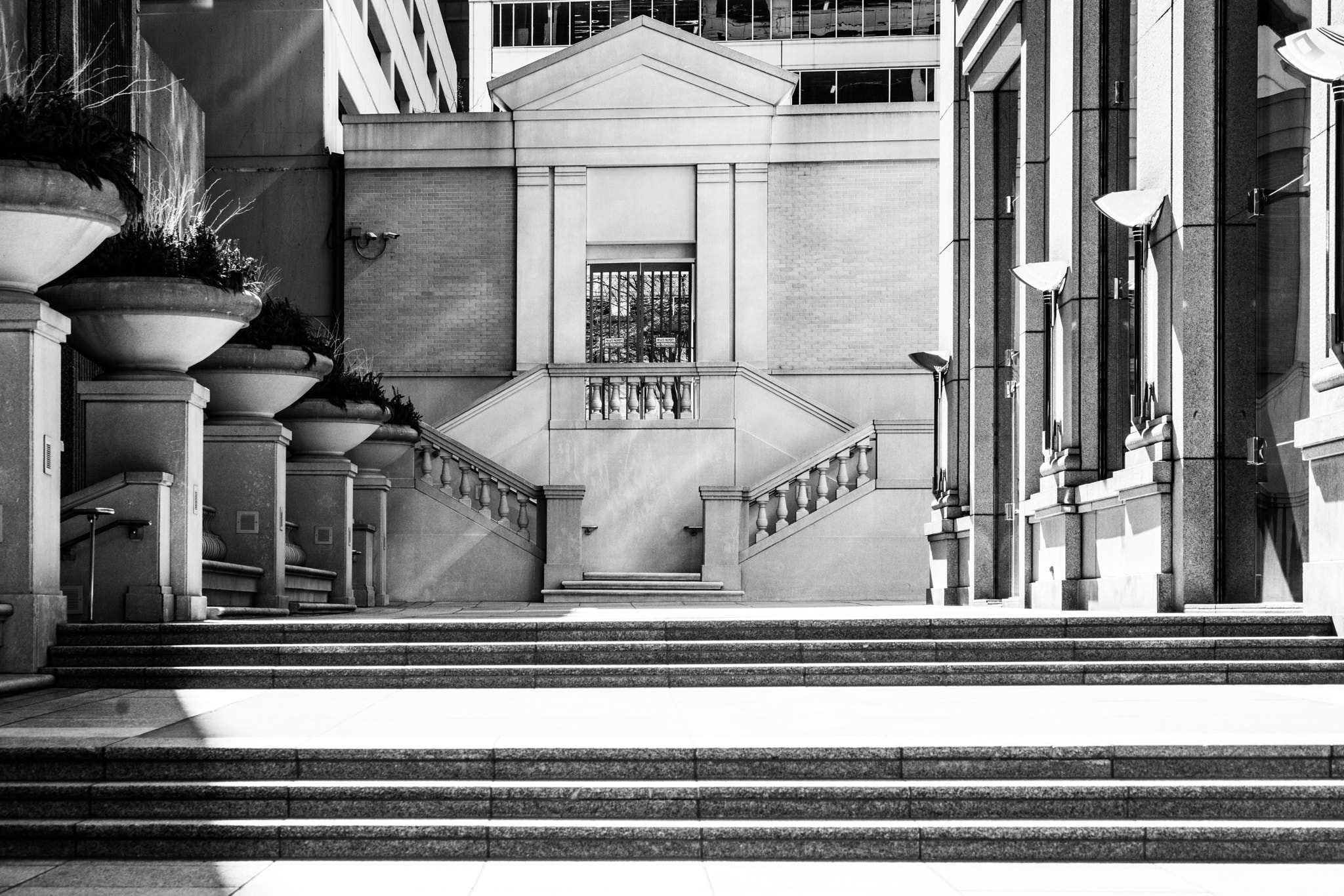 Sony a7R + Sony FE 24-240mm F3.5-6.3 OSS sample photo. Classic stairs photography
