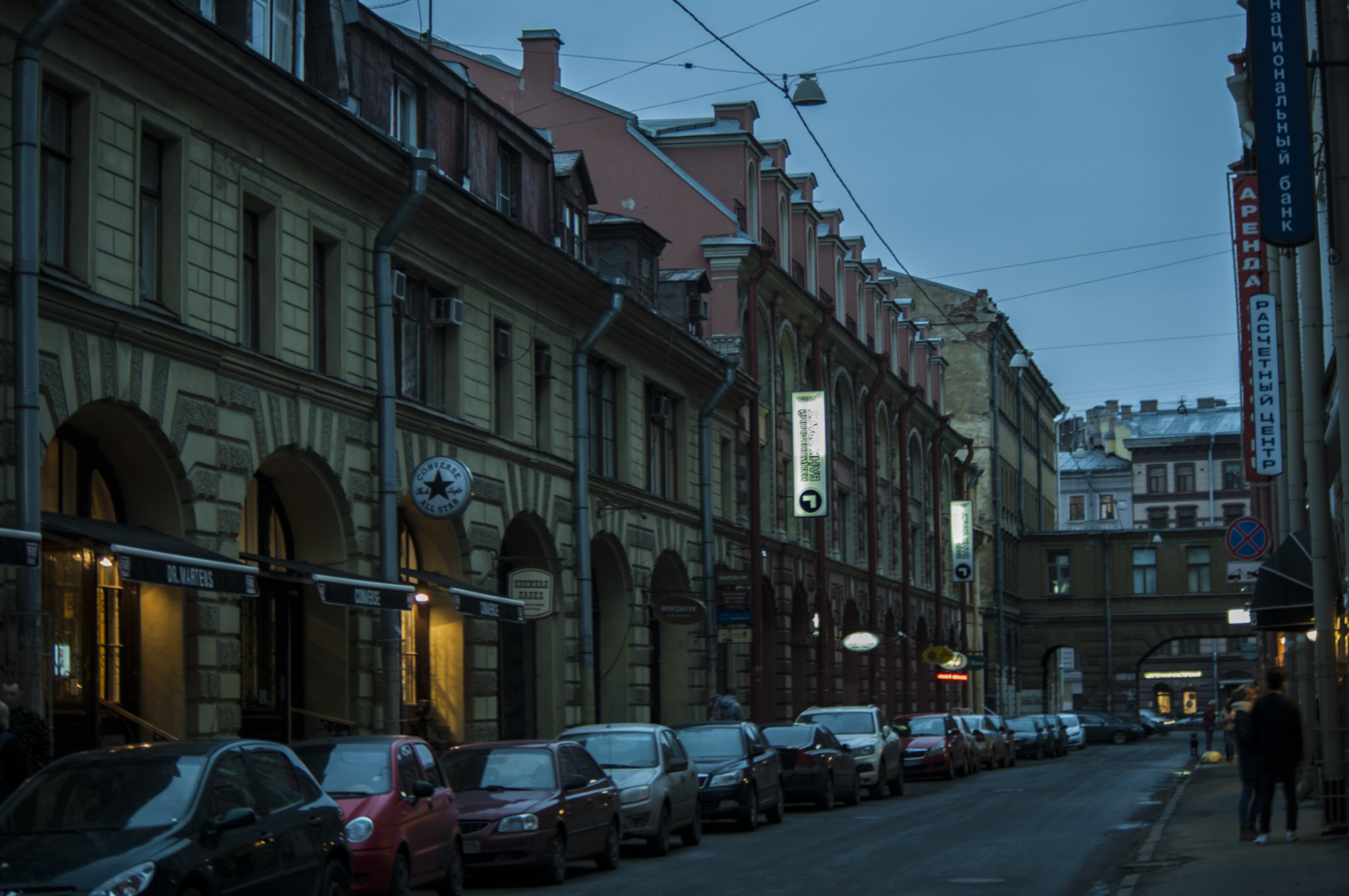 Samsung GX-20 sample photo. Magic street in saint-petersburg. photography