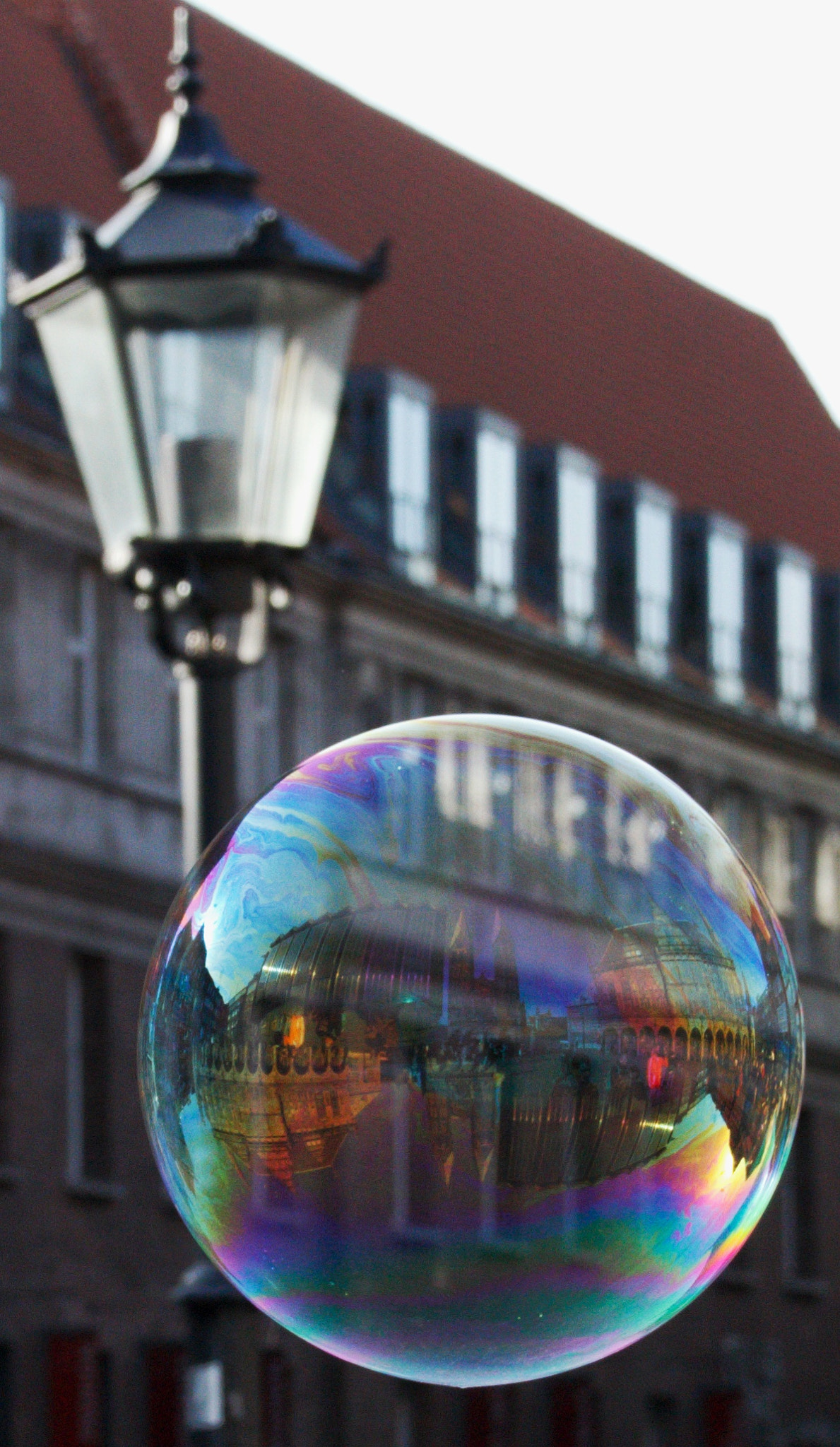 Canon EOS 70D sample photo. Bremen city hall and st. petri cathedral jailed in a soap bubble photography