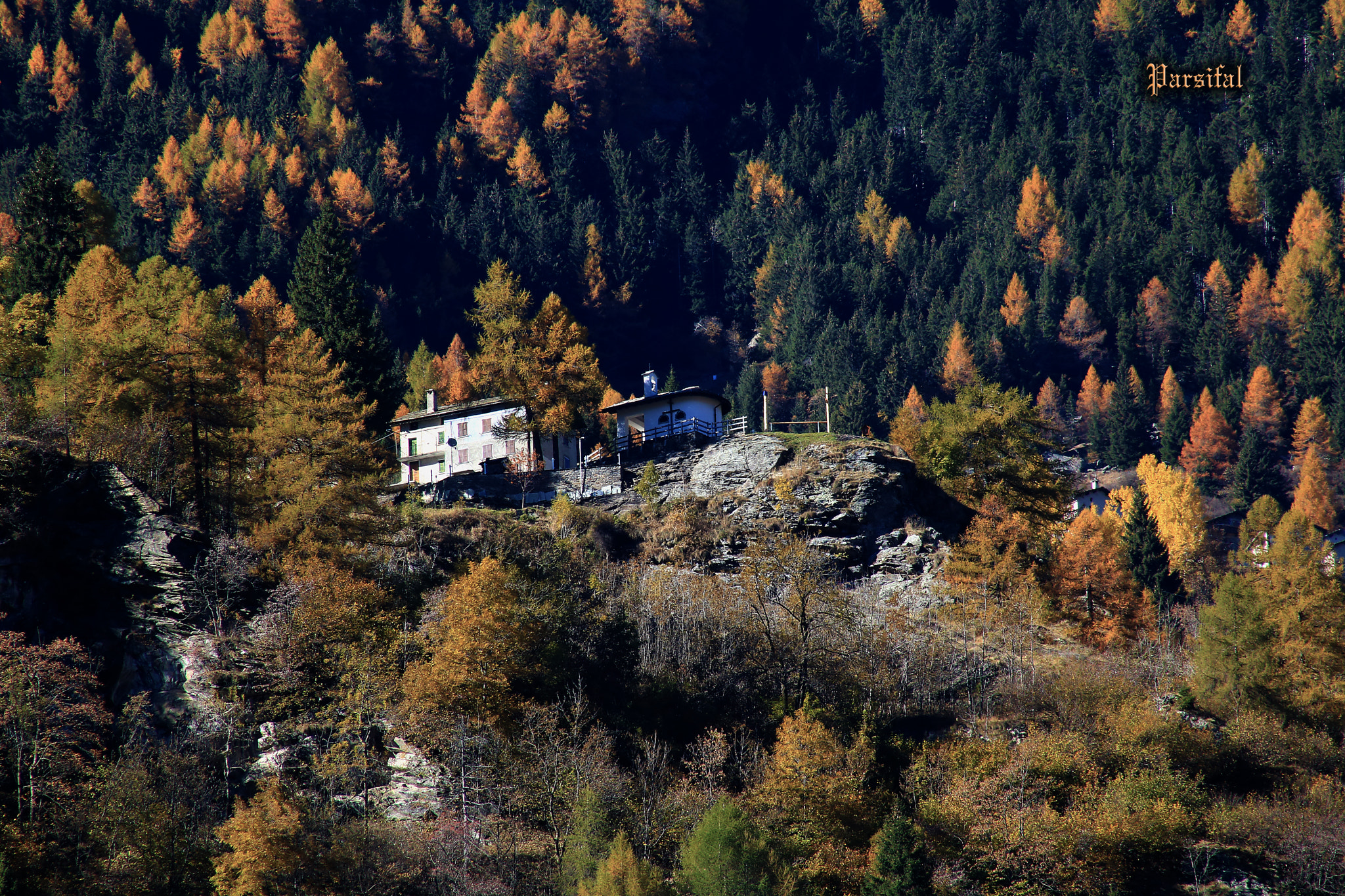 Canon EF 28-200mm F3.5-5.6 USM sample photo. Autumn in mountain photography