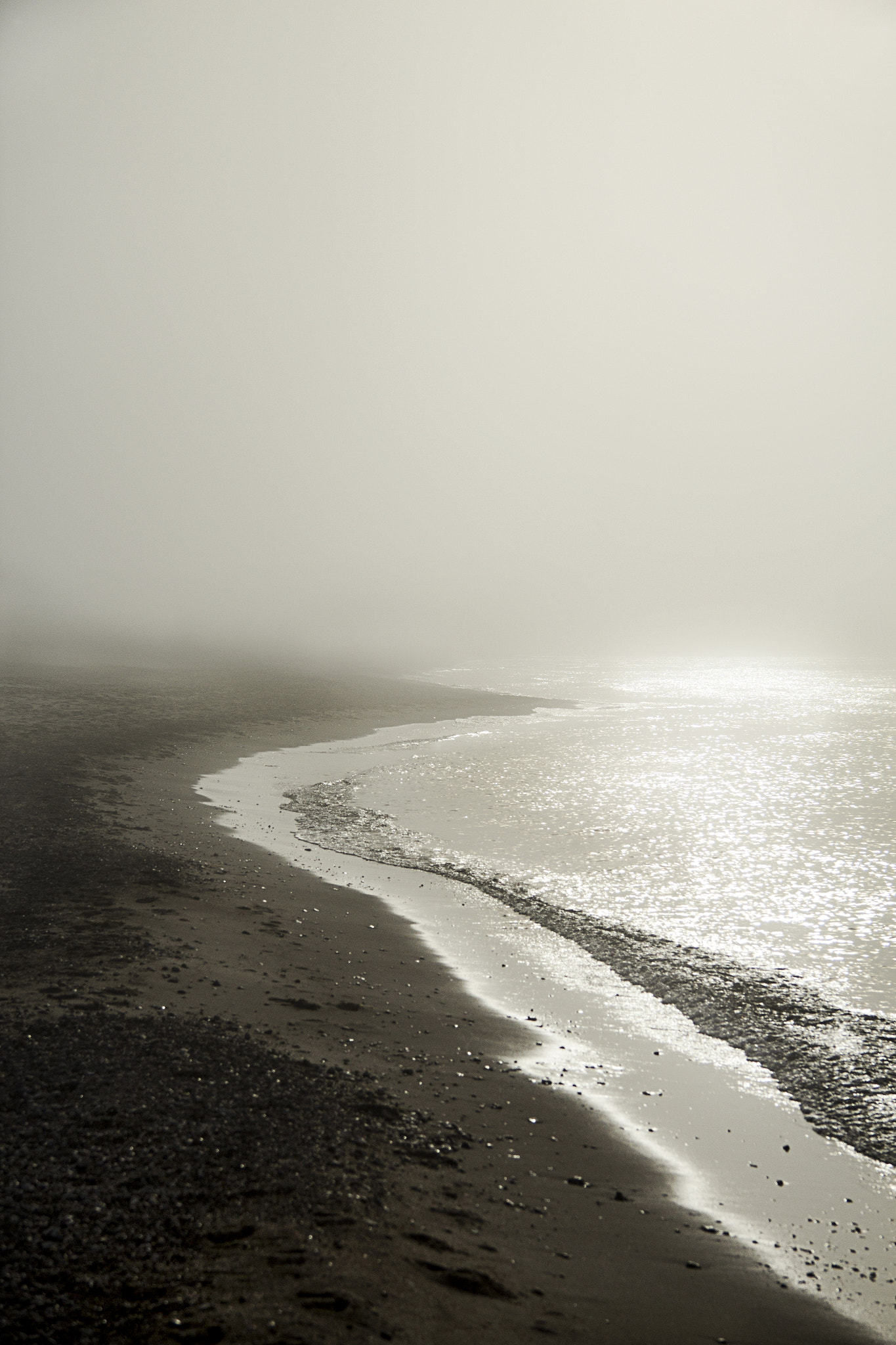 Canon EF-S 17-85mm F4-5.6 IS USM sample photo. Fog. shape. photography