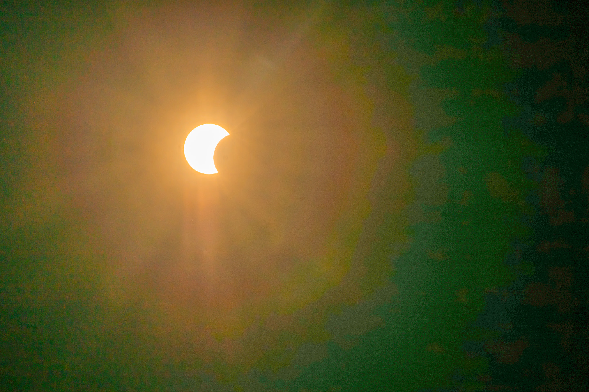 Nikon AF Nikkor 180mm F2.8D ED-IF sample photo. Solar eclipse 01 photography