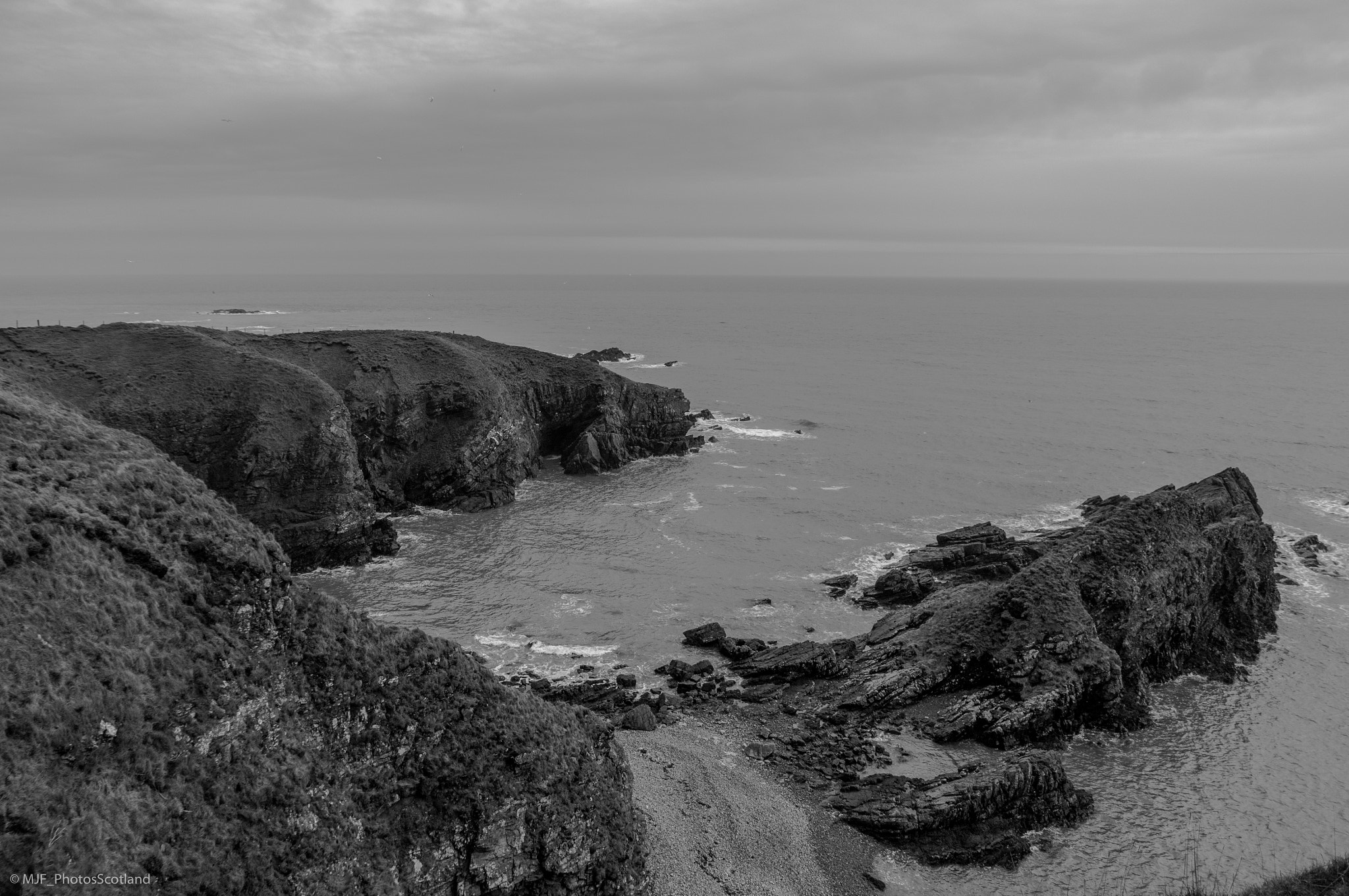 Samsung GX-20 sample photo. Whinnyfold coastline. scotland. photography