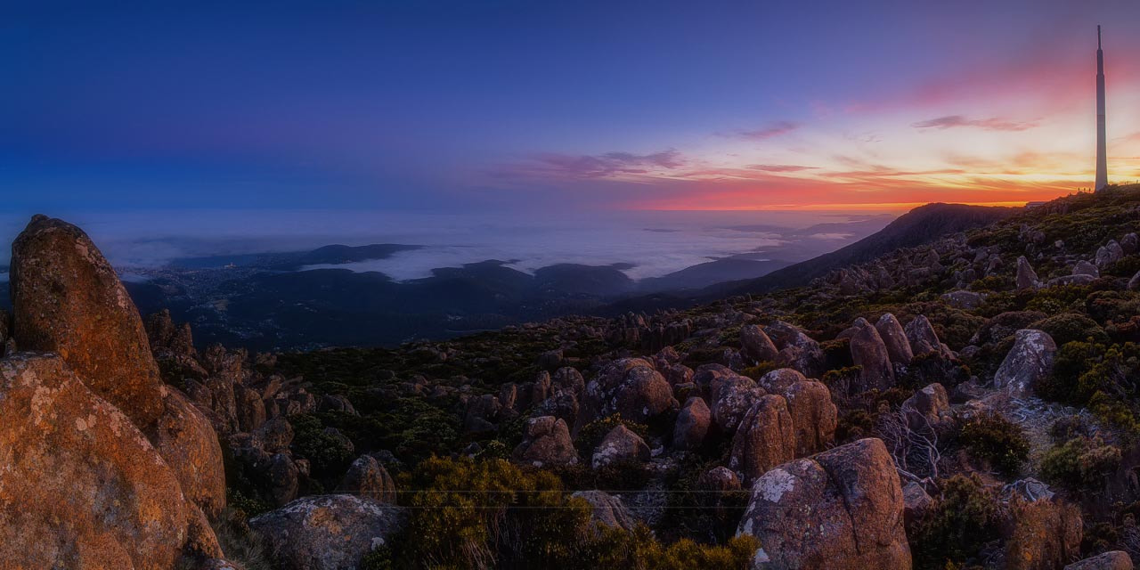 Canon EOS 6D + Canon EF 300mm f/2.8L sample photo. A sea of  fog photography