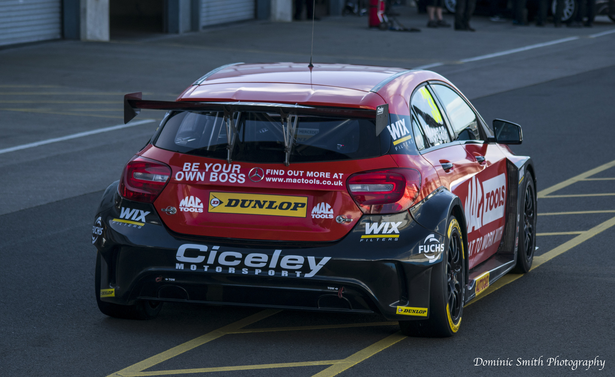 Sigma 70-300mm F4-5.6 APO DG Macro sample photo. Adam morgan mercedes pit lane photography