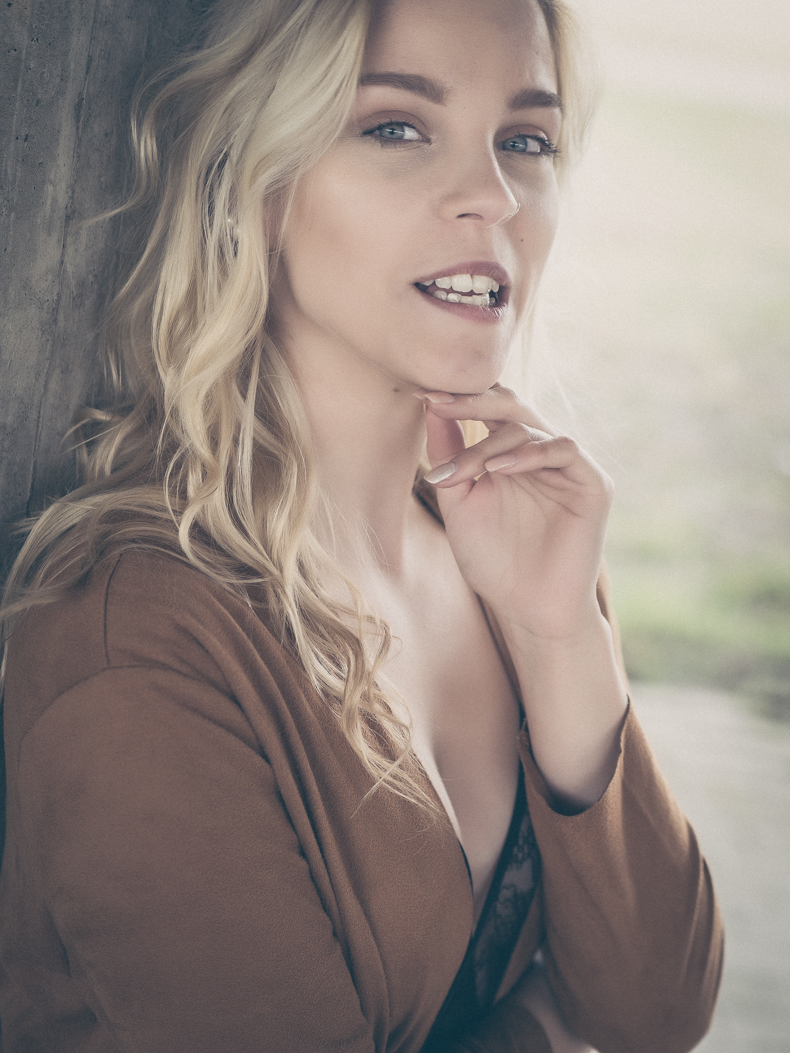 Panasonic Leica DG Nocticron 42.5mm F1.2 ASPH OIS sample photo. Michelle photography